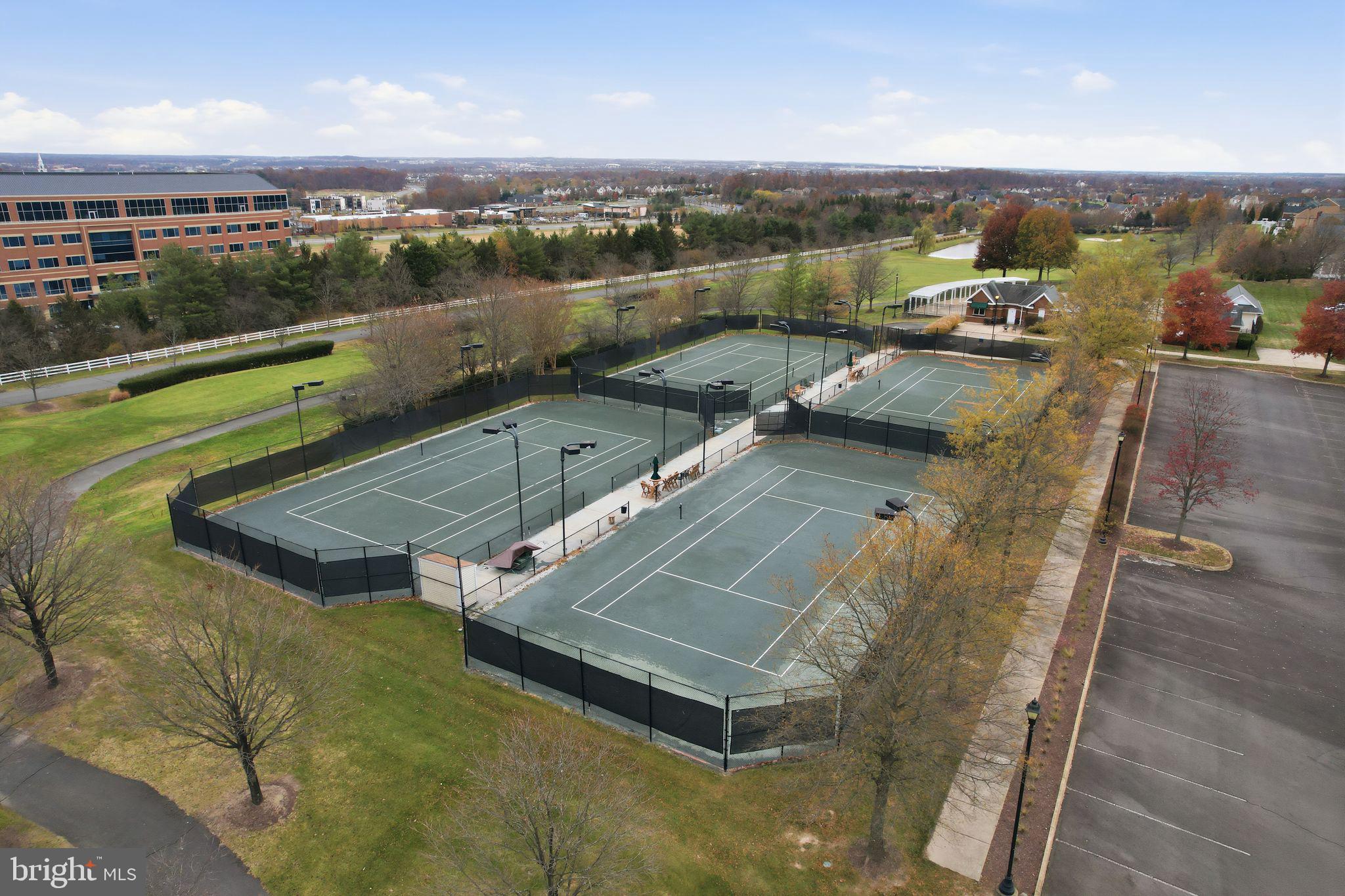 RIDGES AT BELMONT - Residential