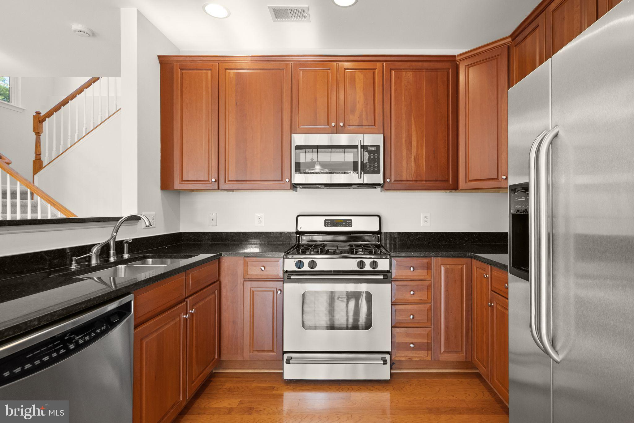 RIDGES AT BELMONT - Residential