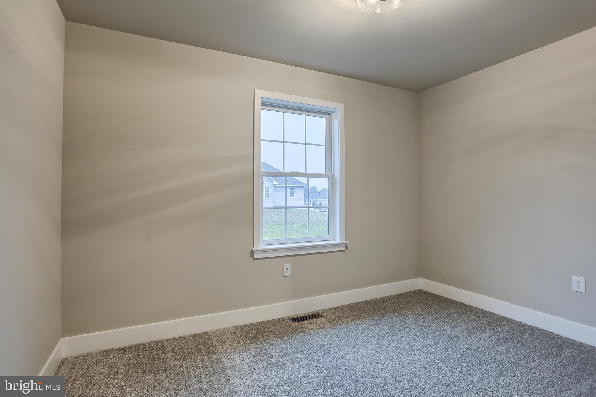 THE ESTATES AT HEARTHSIDE - Residential