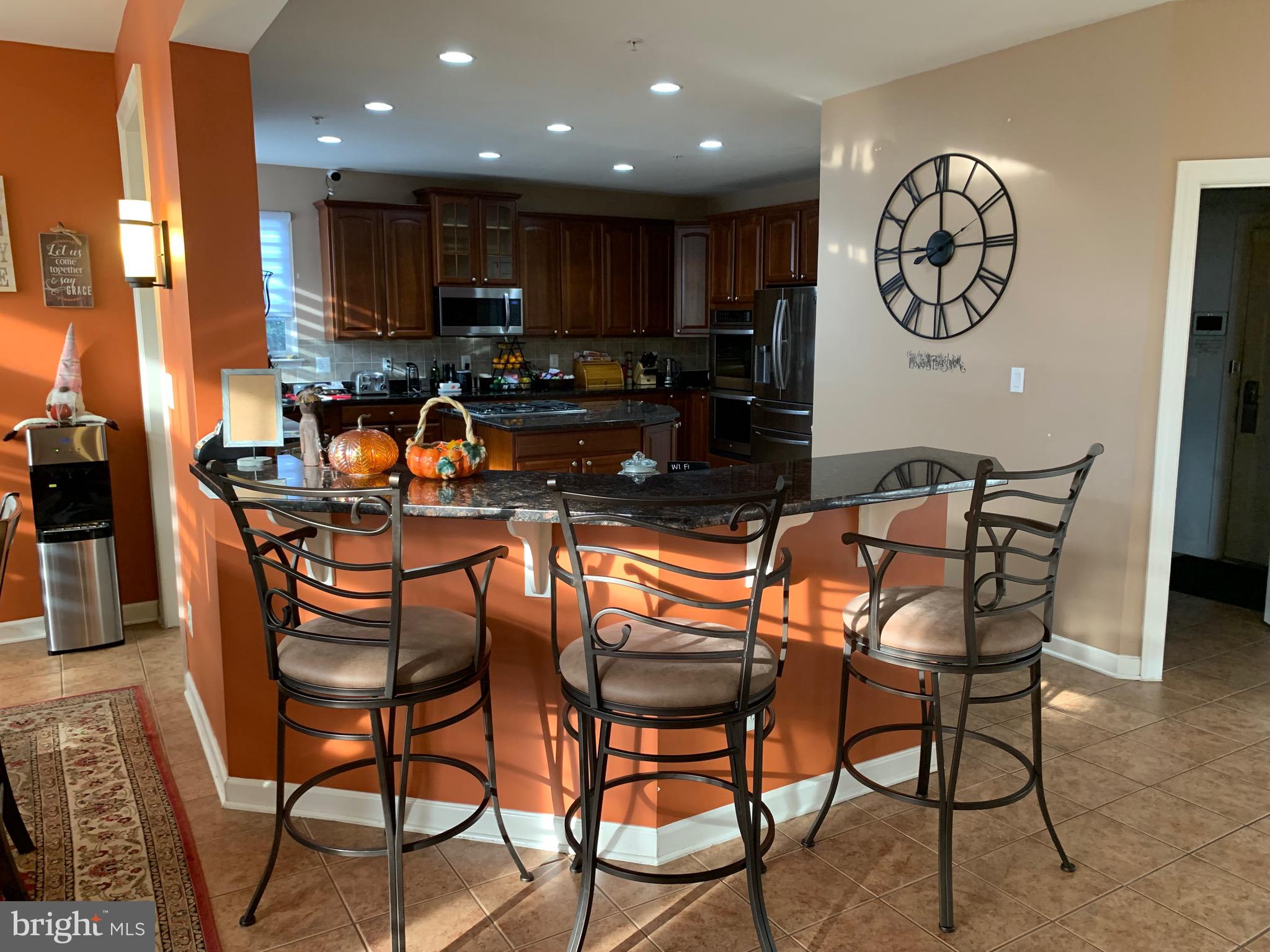 COLLINGBROOK - Residential