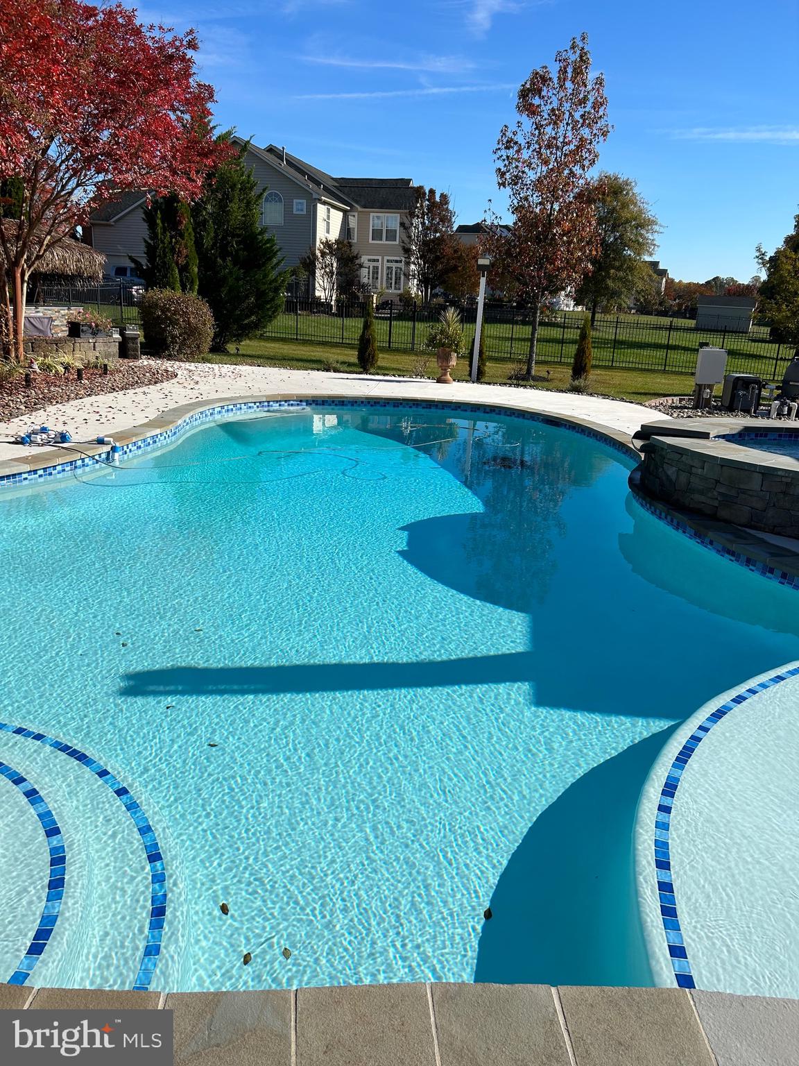 COLLINGBROOK - Residential