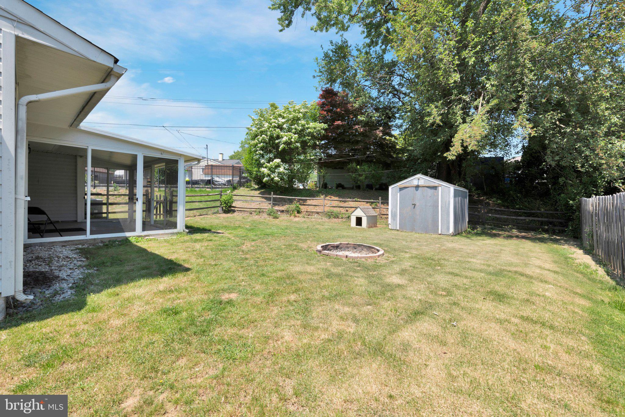GARDENVILLE - Residential