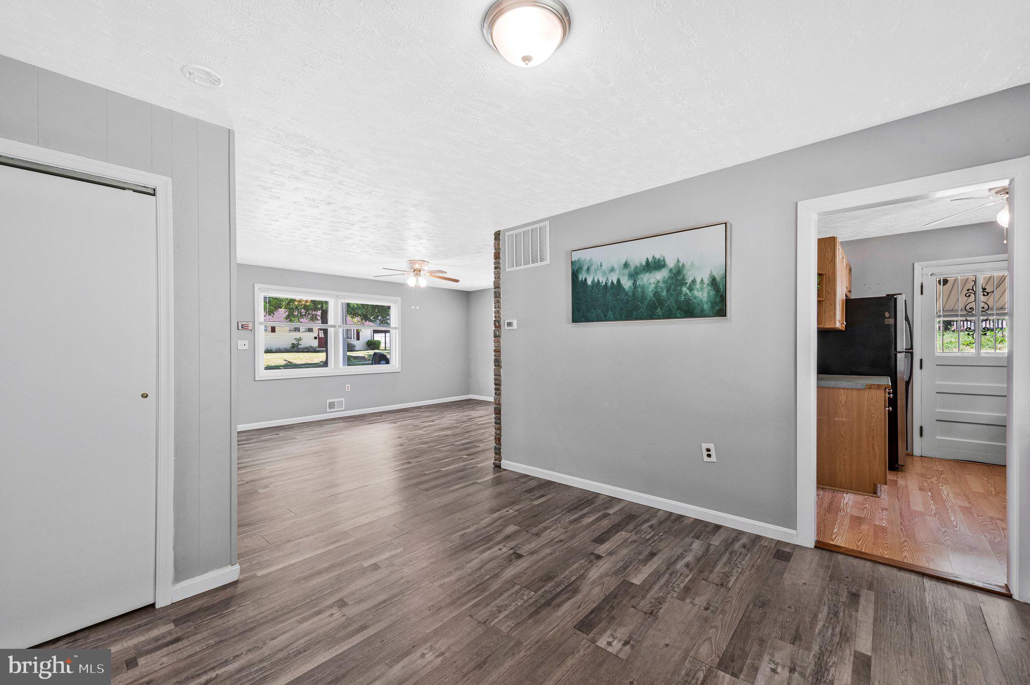 GARDENVILLE - Residential