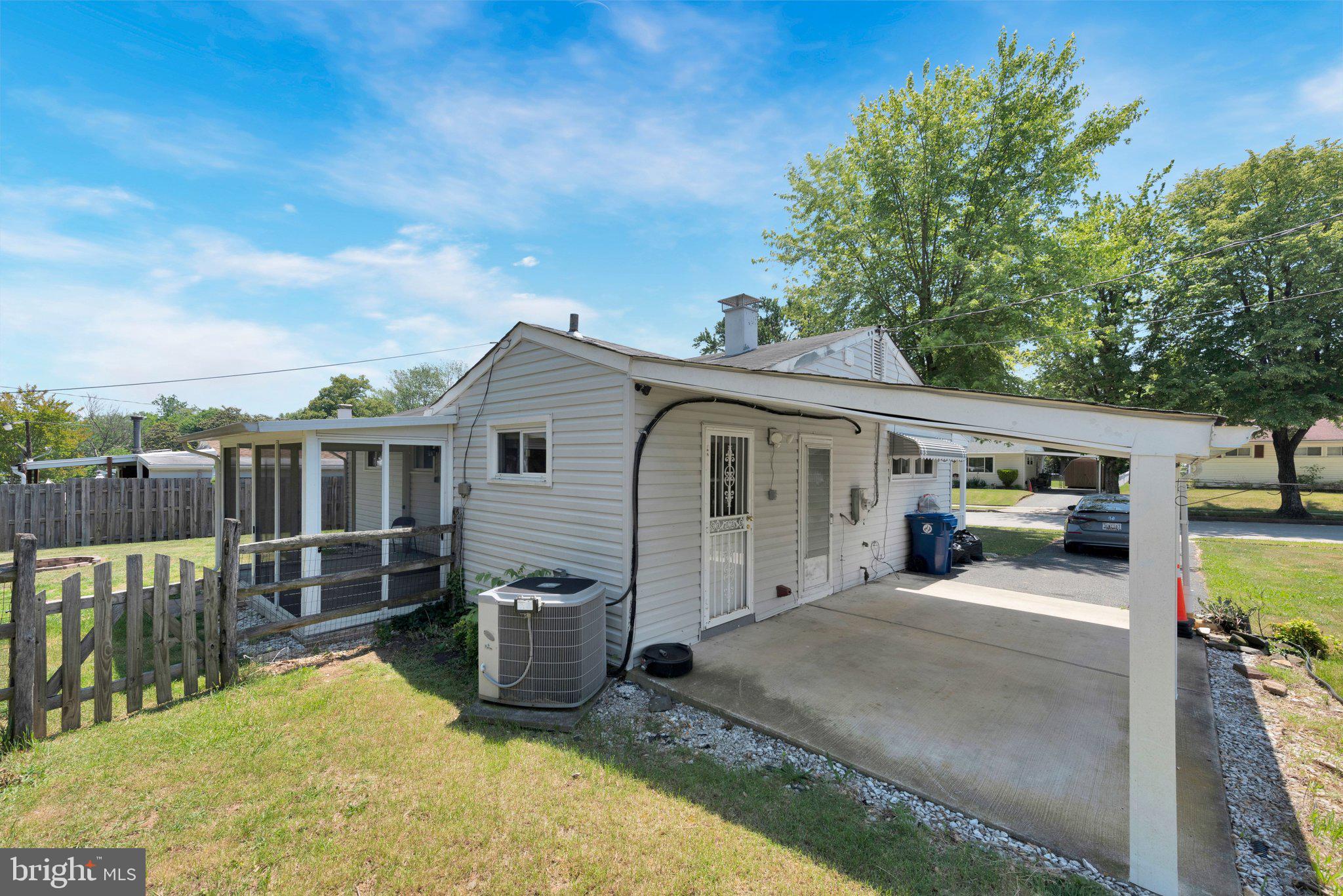 GARDENVILLE - Residential
