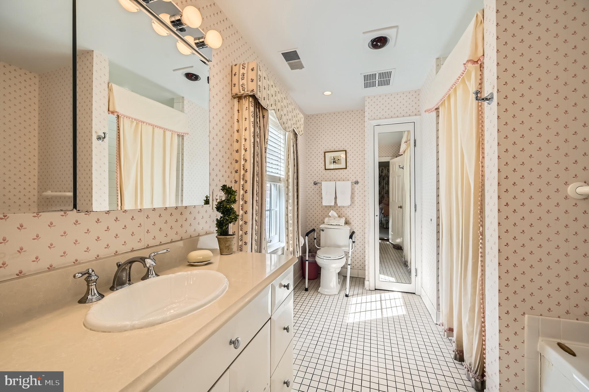 BRIGHTWOOD - Residential