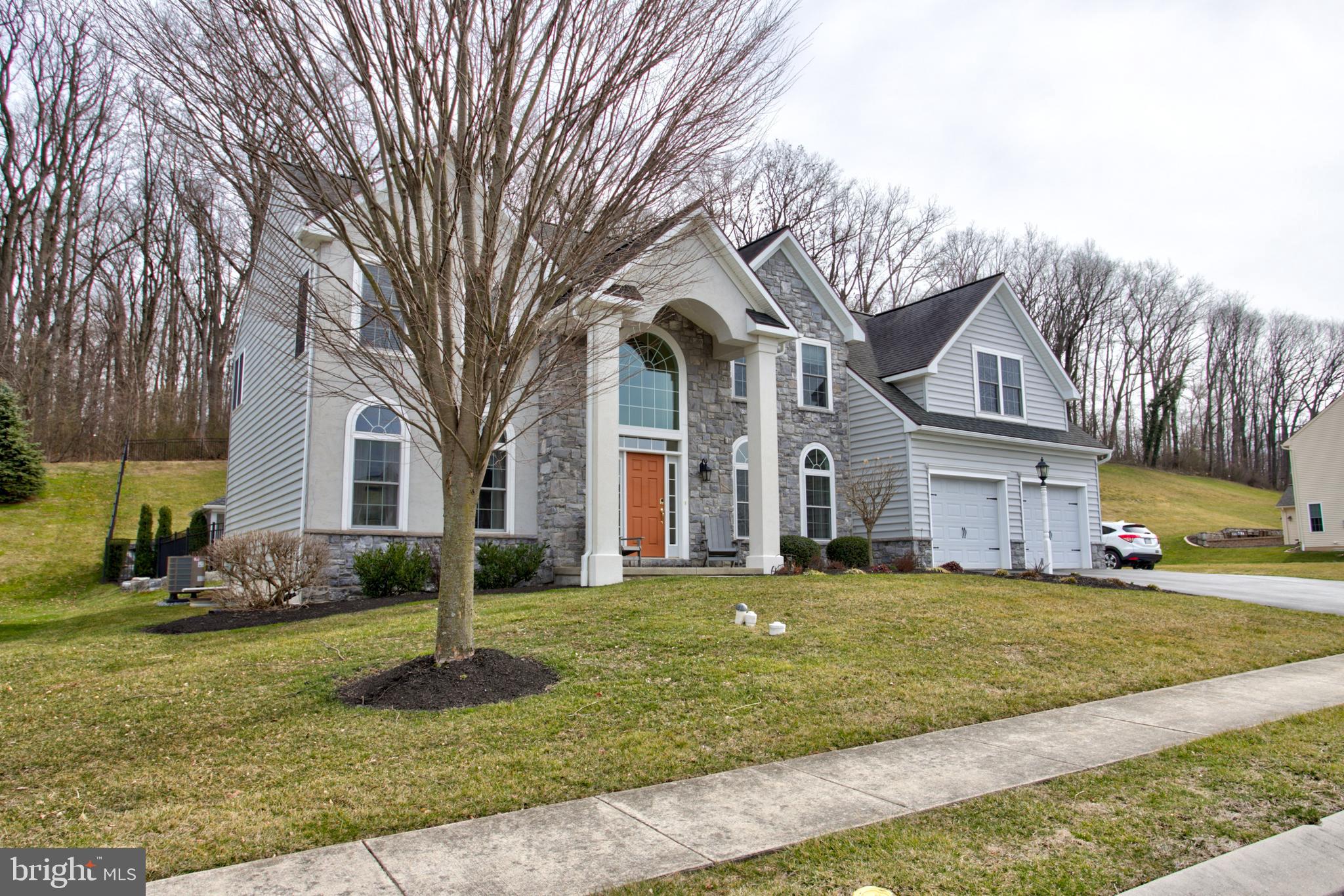 EAGLE VIEW - Residential