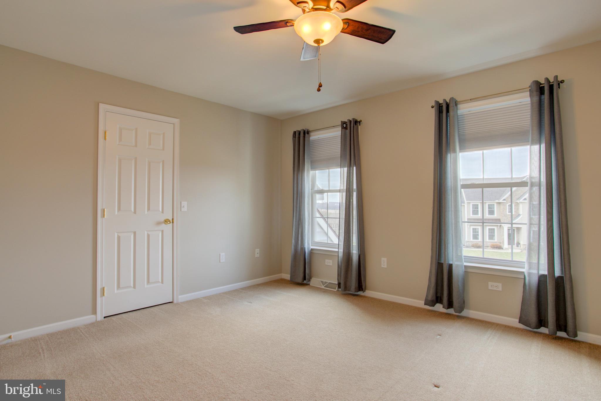 EAGLE VIEW - Residential