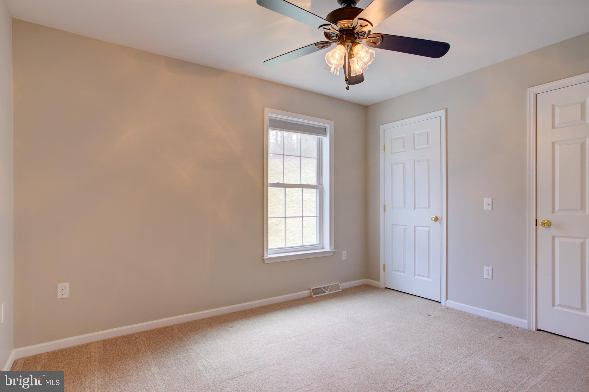 EAGLE VIEW - Residential