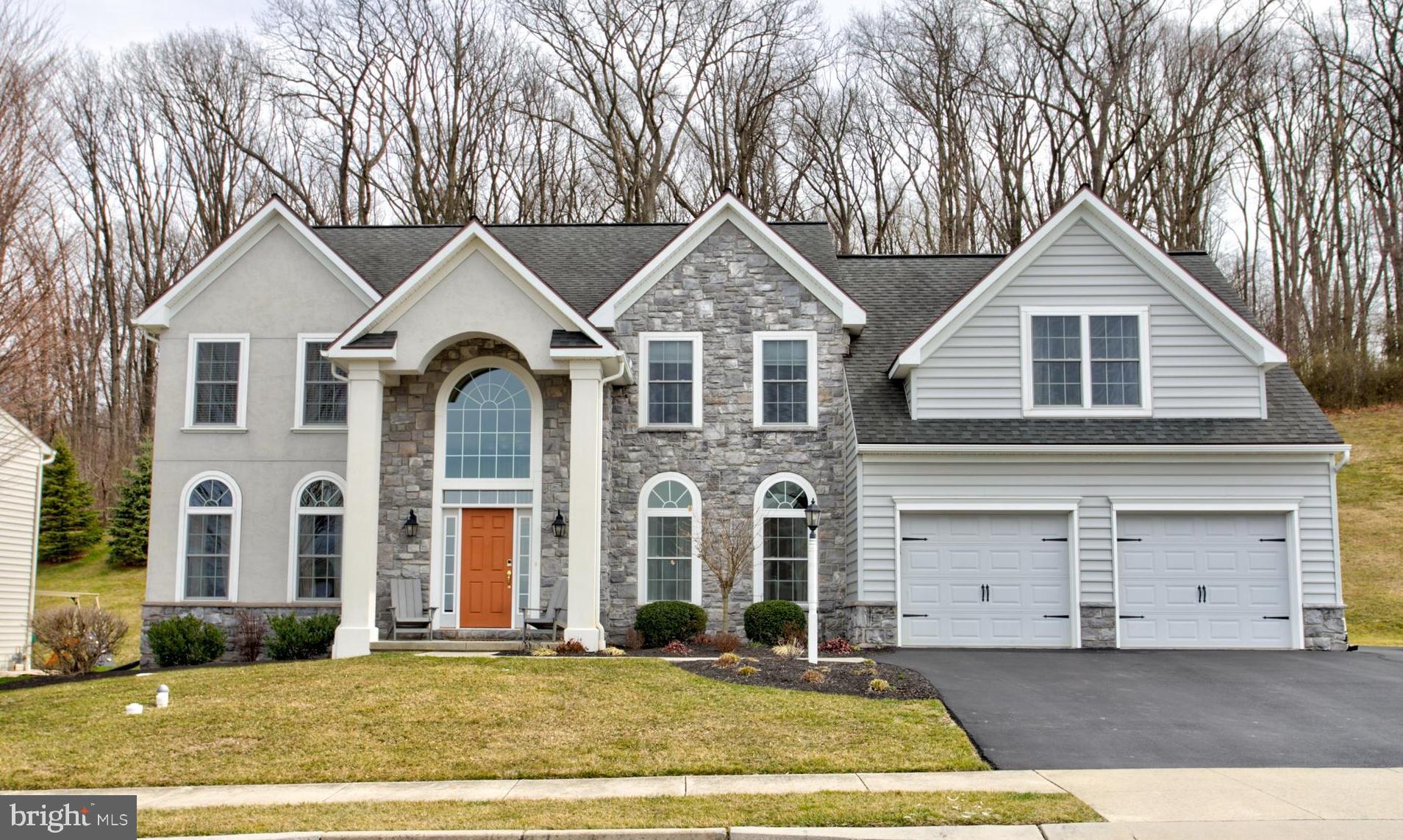 EAGLE VIEW - Residential