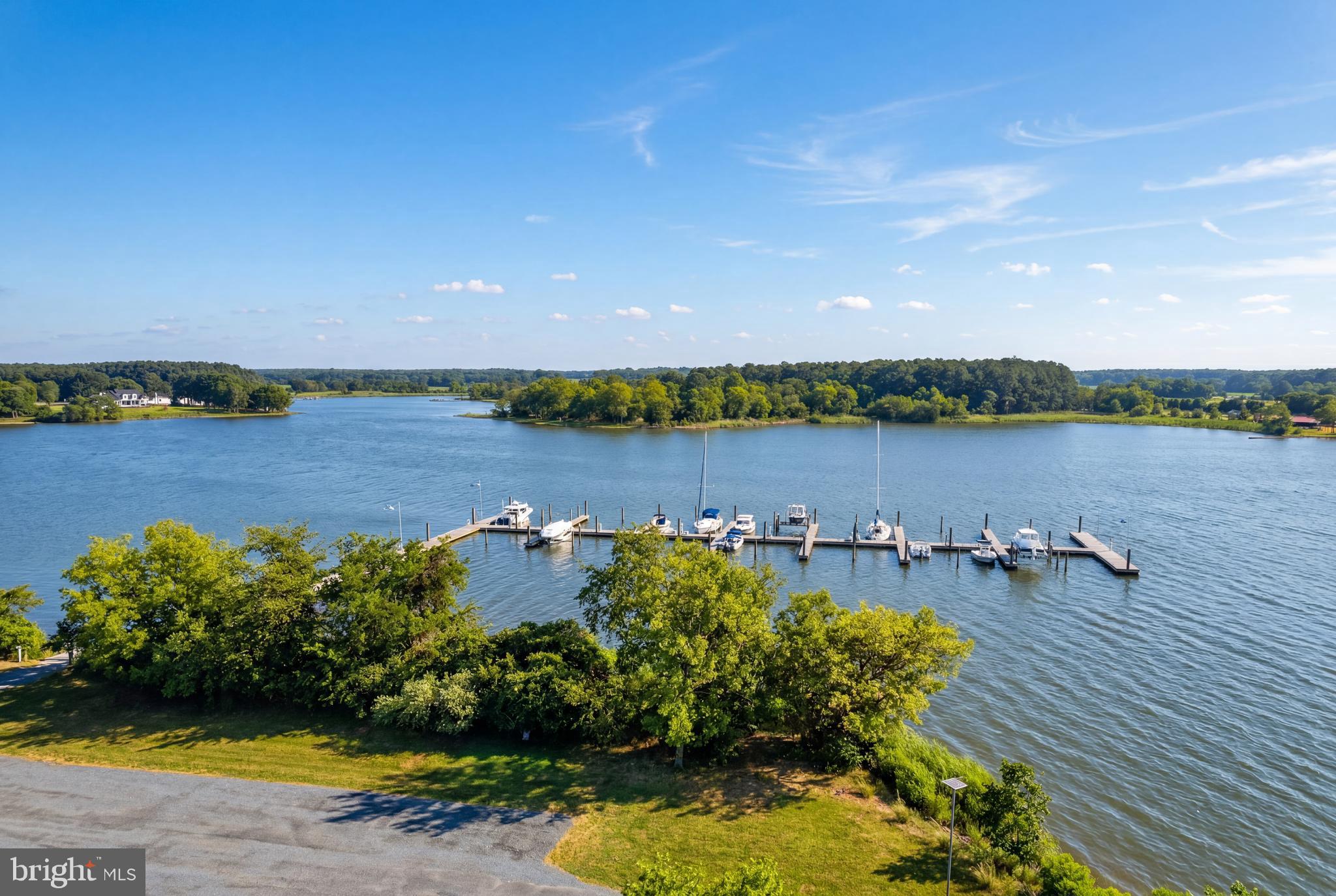 LITTLE NECK FARM - Land