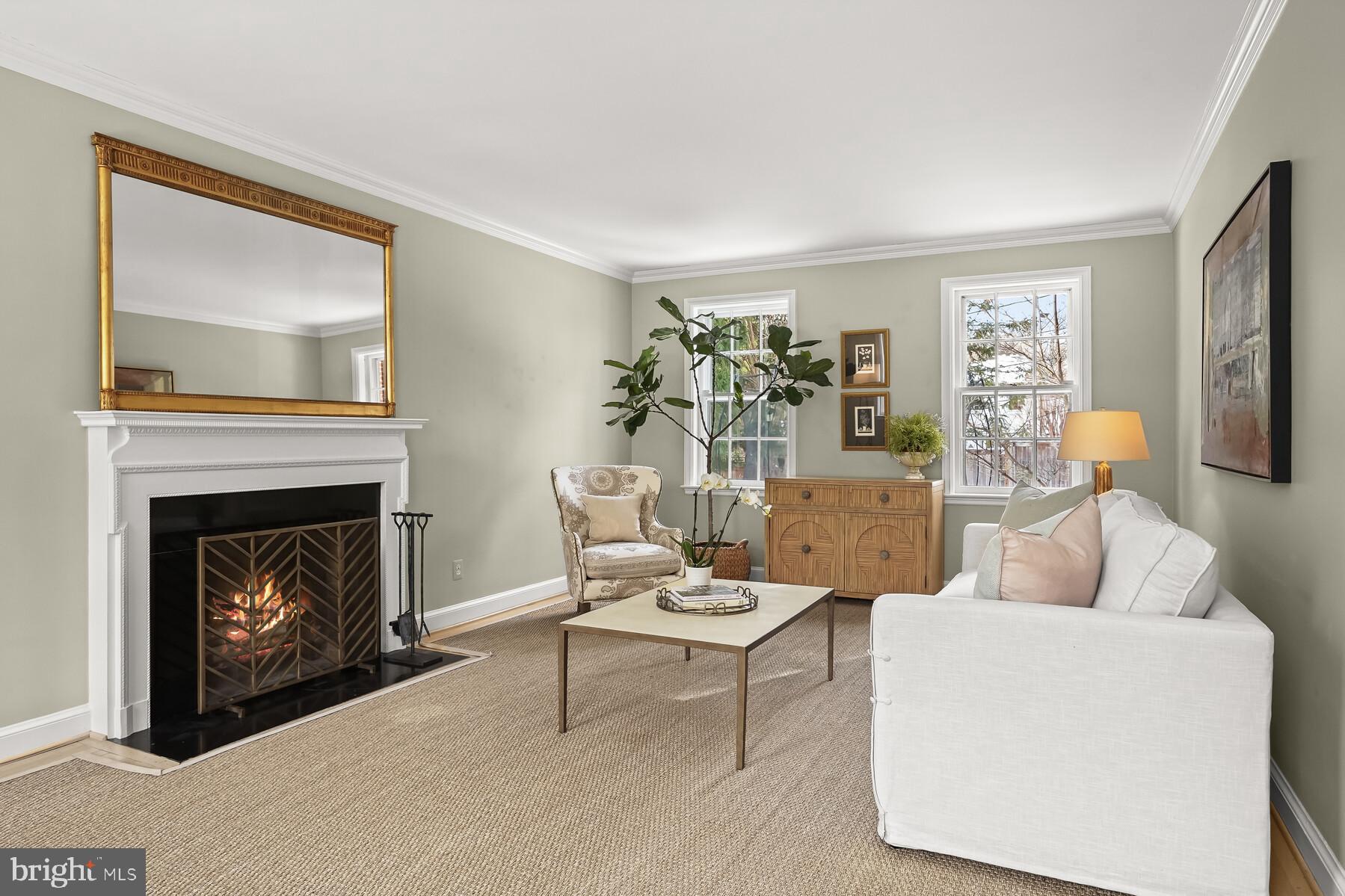 SPRING VALLEY - Residential