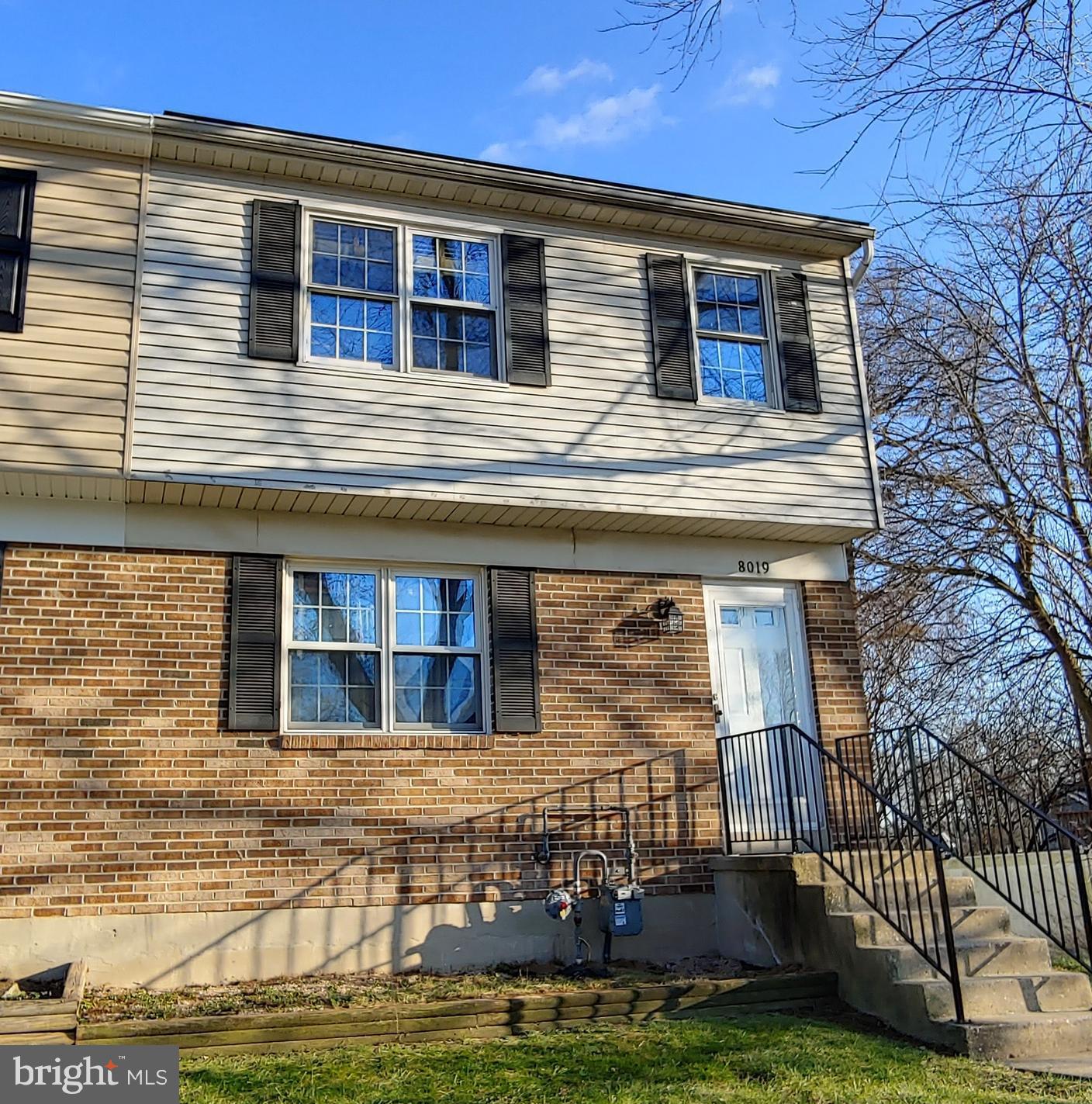 TURF VALLEY - Residential Lease
