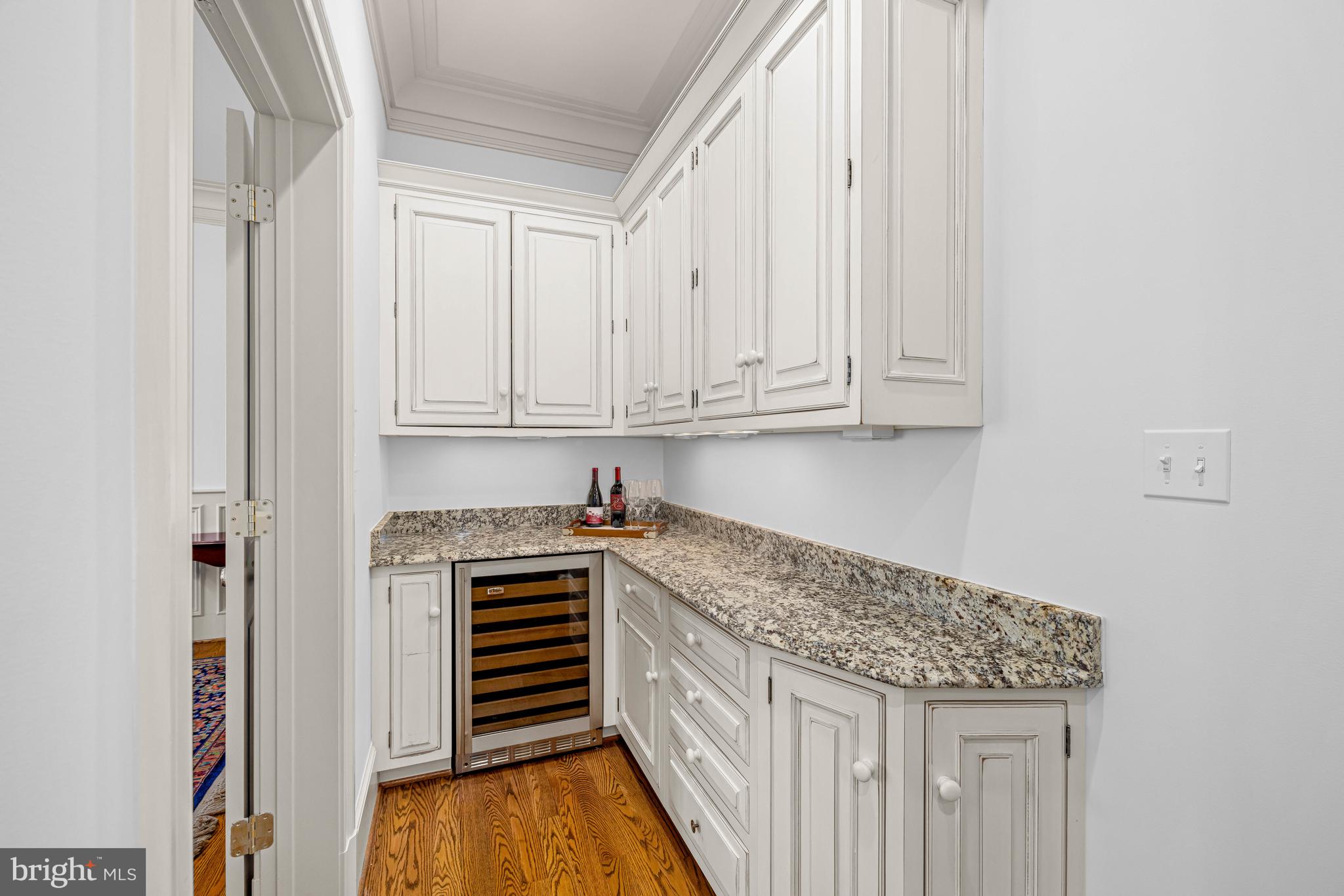 ARLINGWOOD - Residential