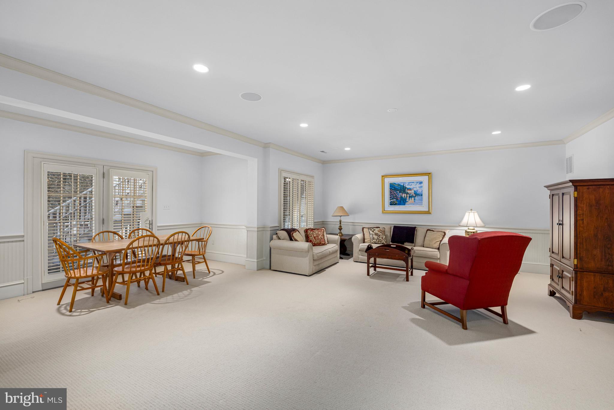 ARLINGWOOD - Residential