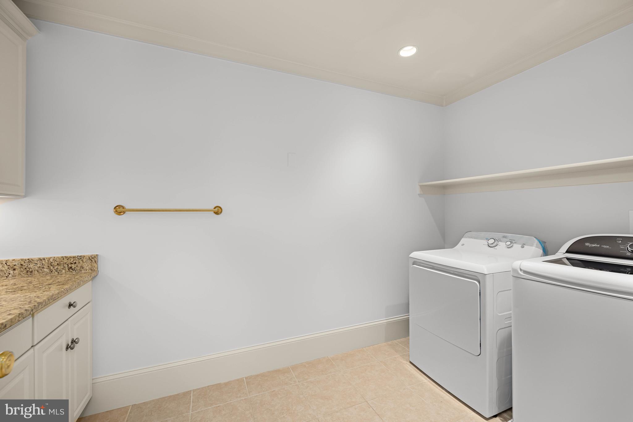 ARLINGWOOD - Residential
