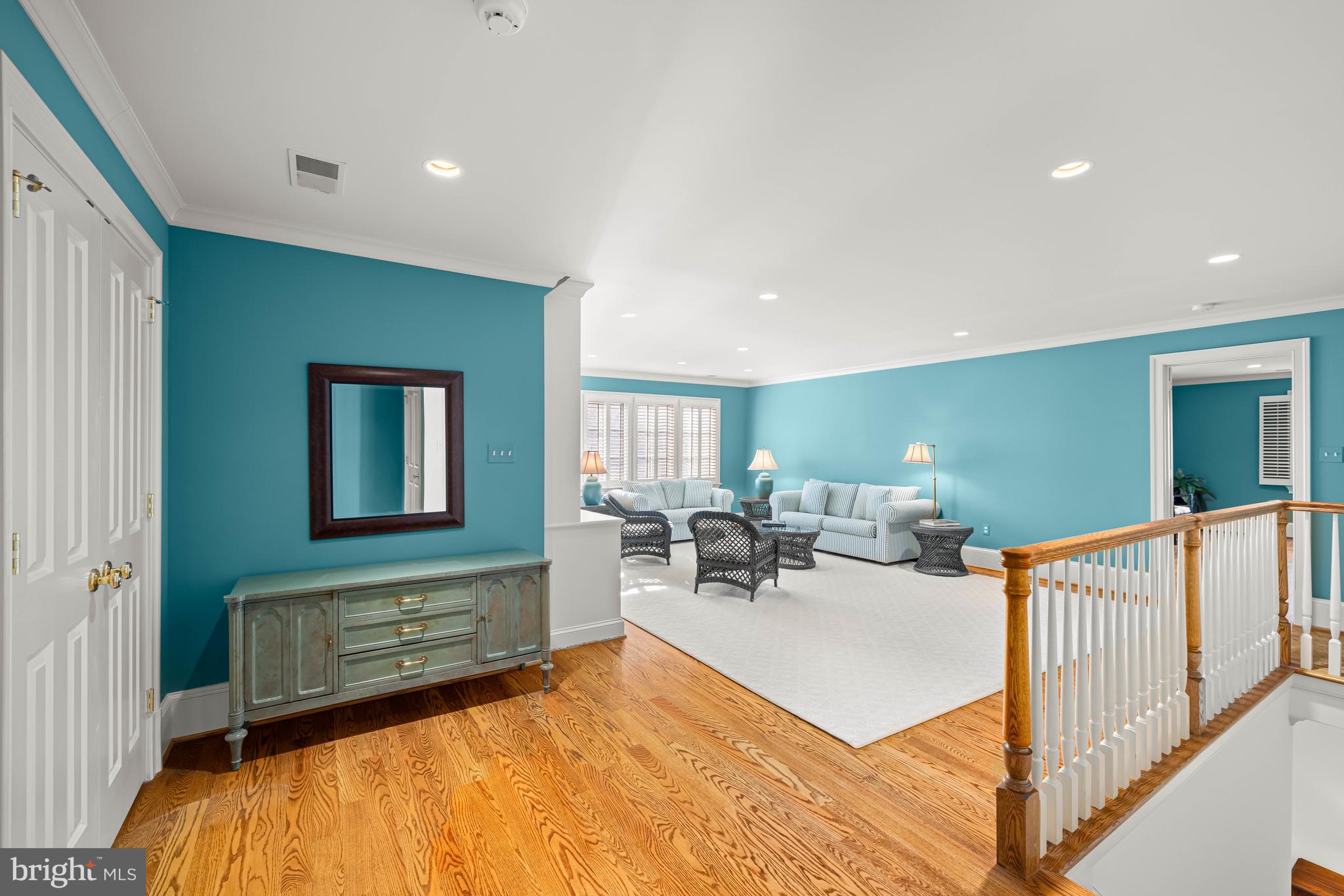 ARLINGWOOD - Residential