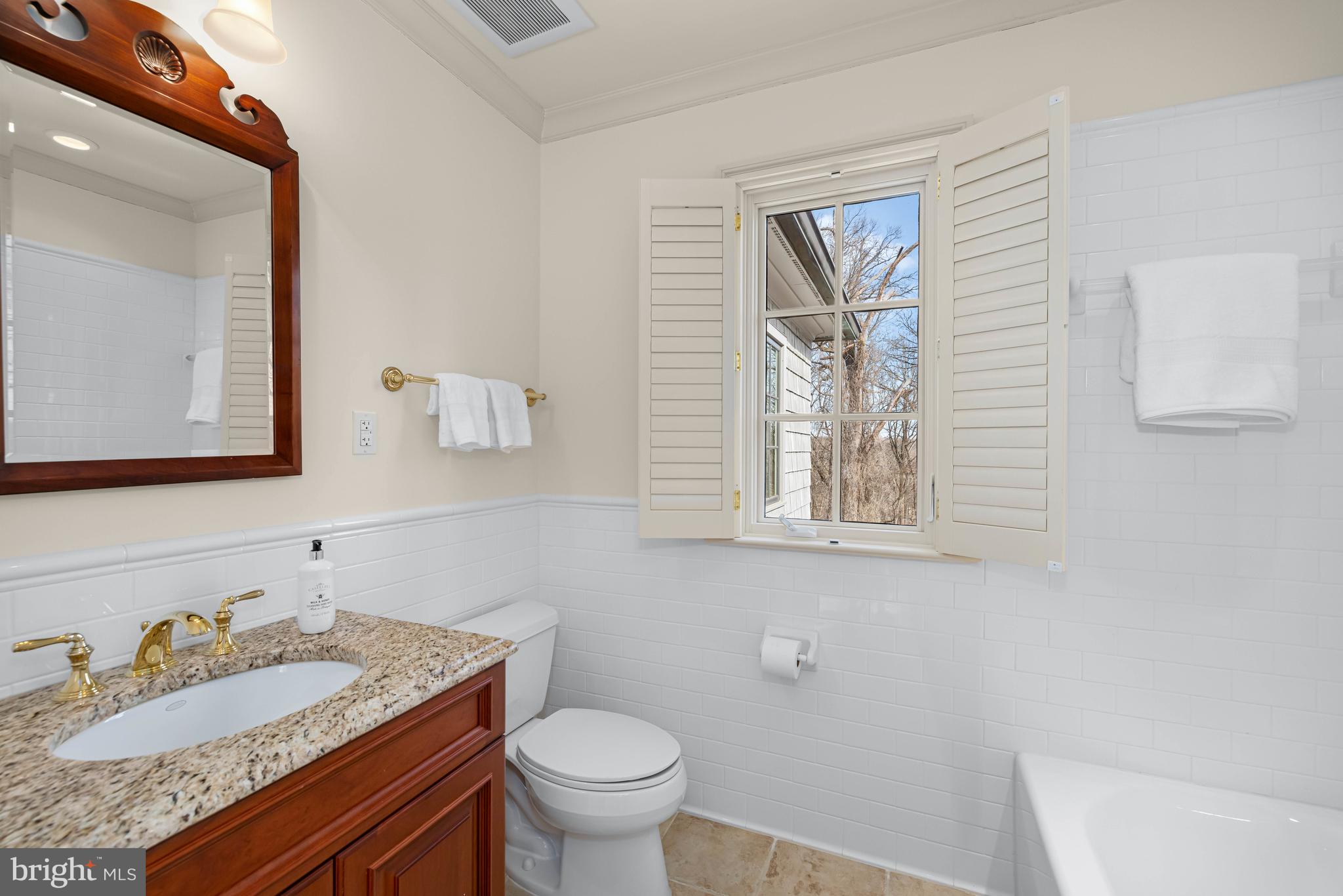ARLINGWOOD - Residential