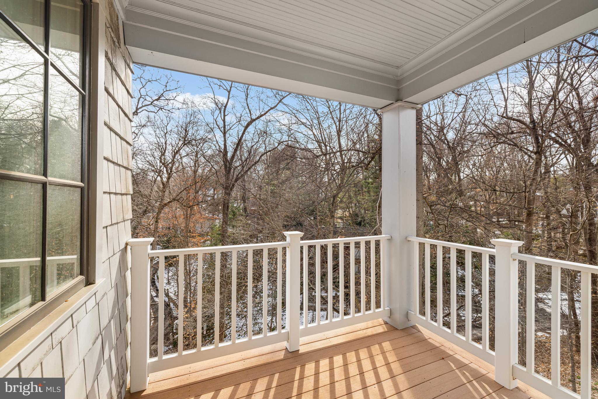 ARLINGWOOD - Residential