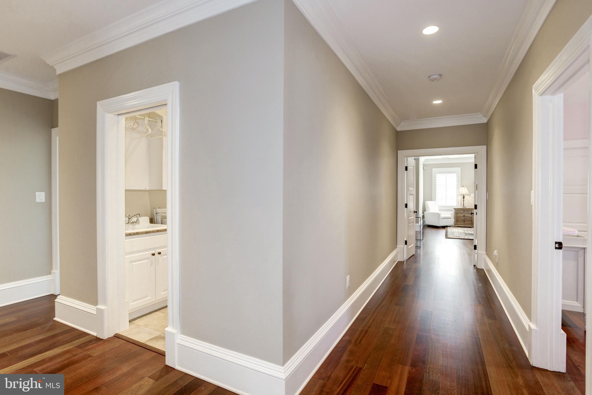 MINOR HILL - Residential