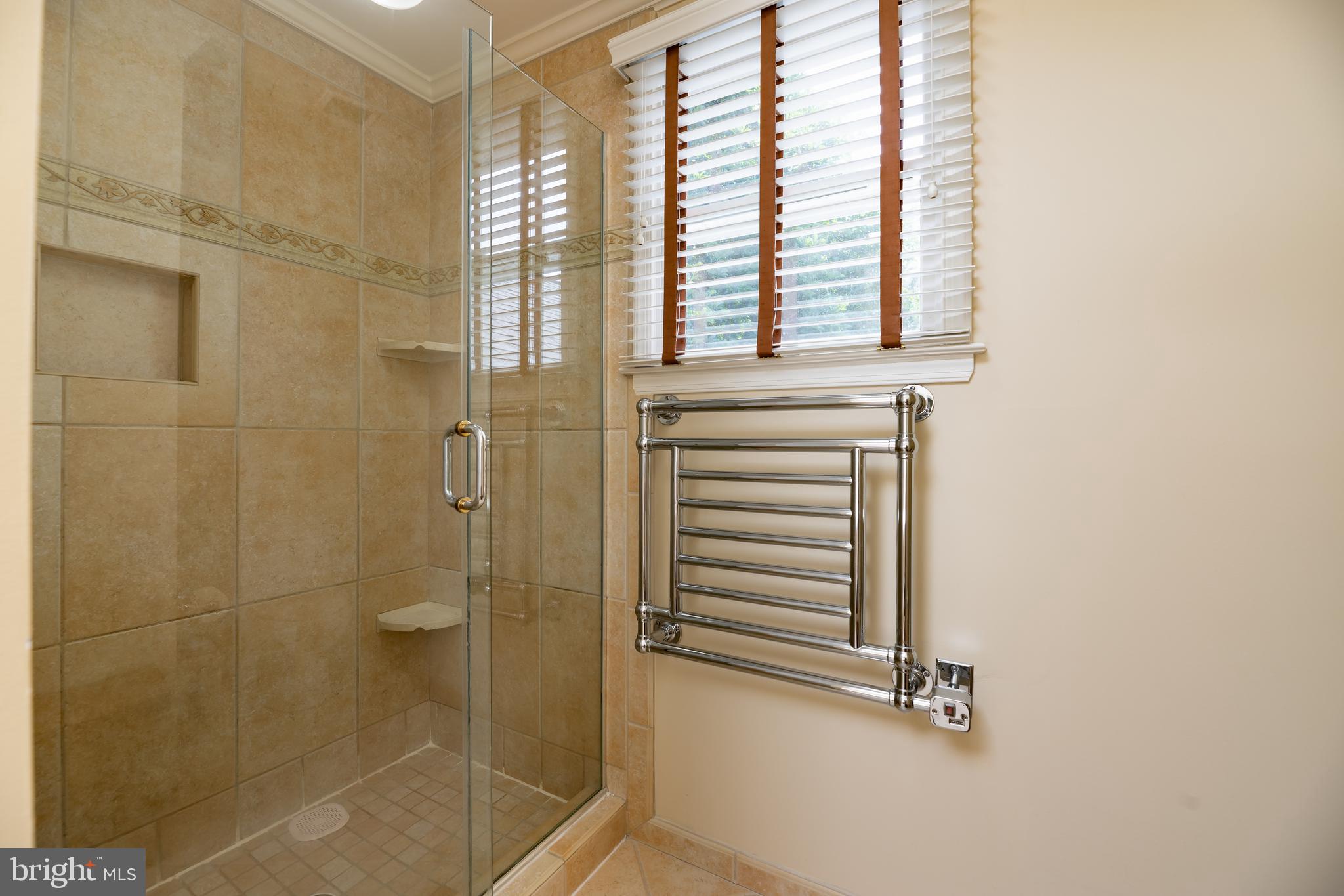 ASHFORD - Residential