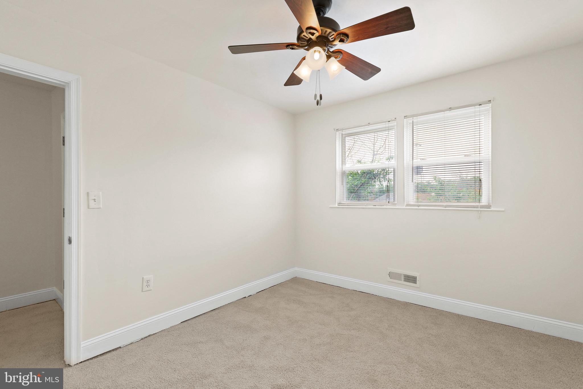 PARKSIDE - Residential Lease