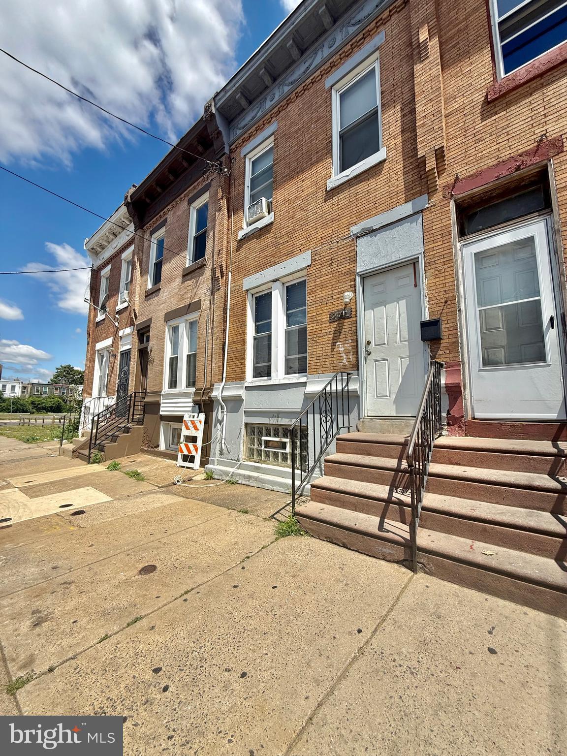 STRAWBERRY MANSION - Residential