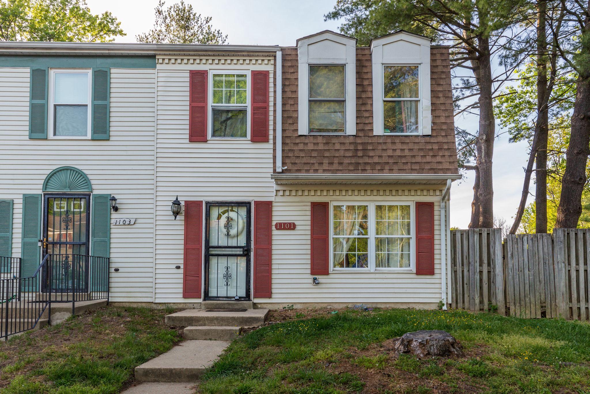 Opportunity awaits in the sought-after London Woods community! This 2-level townhouse offers 4 bedrooms, 1.5 baths, and a functional layout with great potential for the next owner to make it their own. Features include spacious living and dining areas, an upper-level laundry area, private deck, and off-street parking. With a little vision and updates, this home can truly shine. Conveniently located near parks, trails, shopping, dining, and commuter routes. A great chance to build equity and create the home you’ve been looking for!