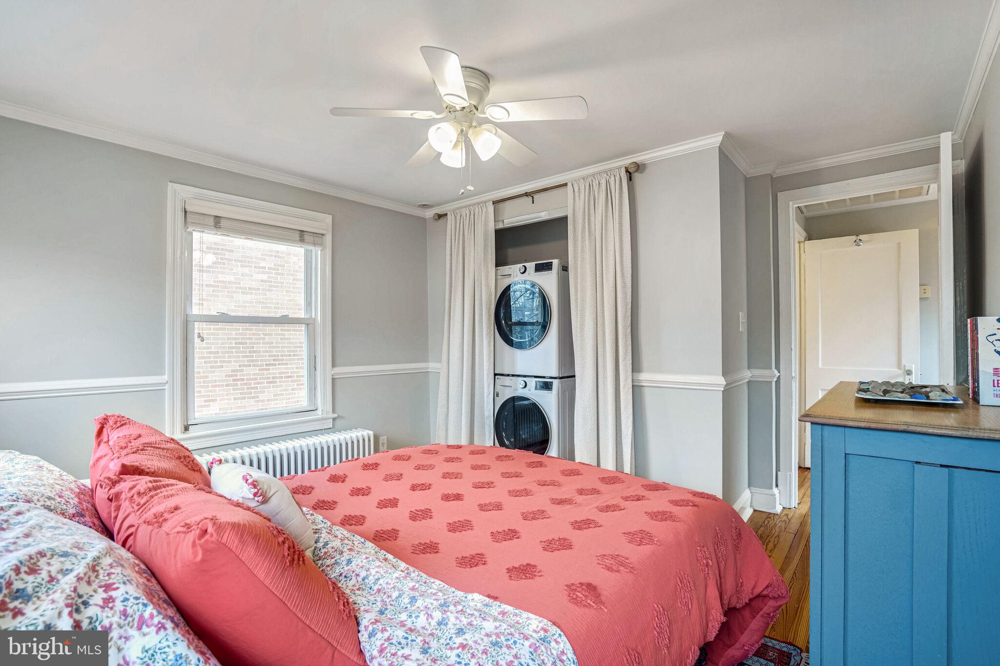 SUNNYSIDE - Residential