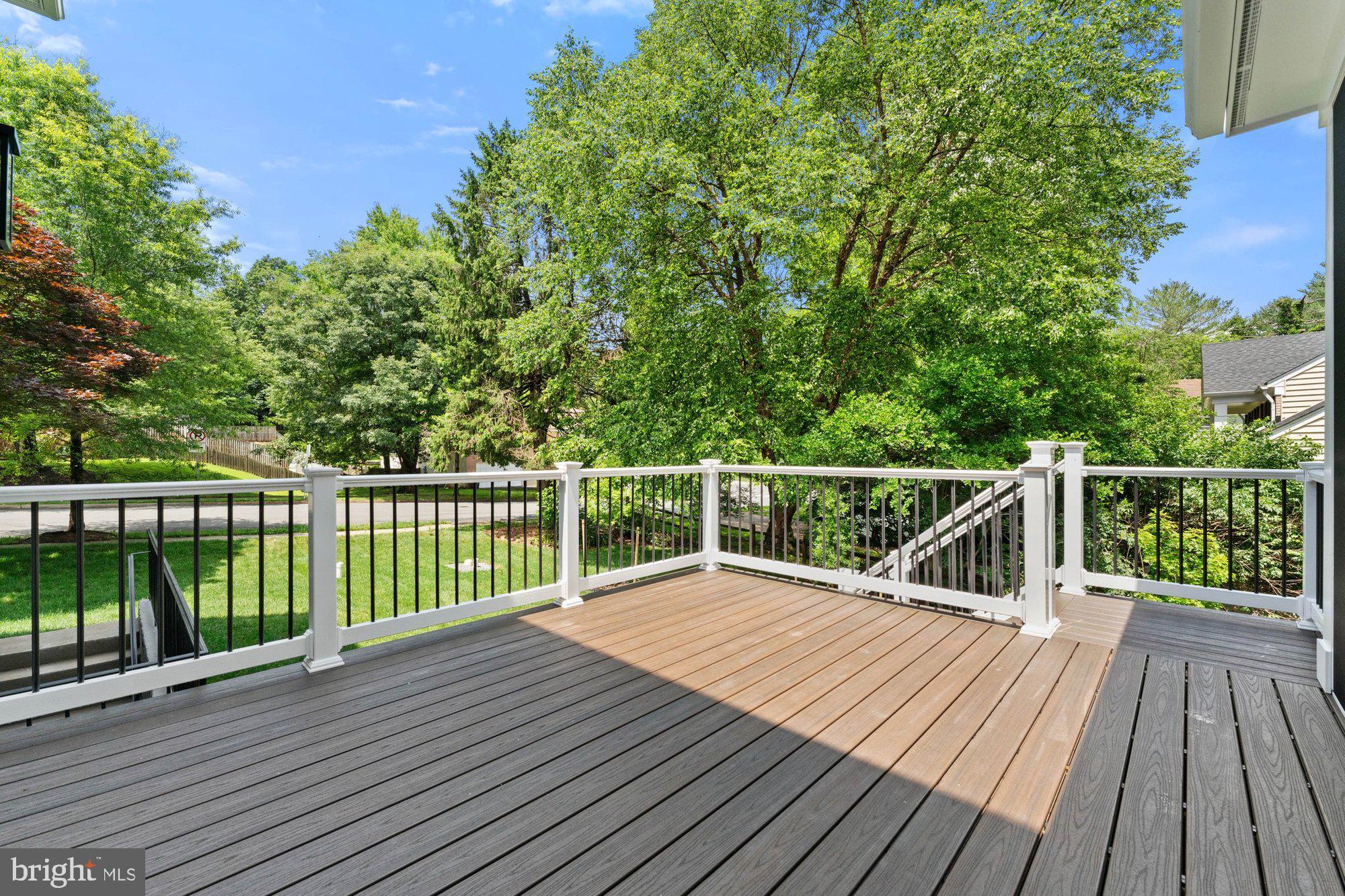 VIENNA HILLS - Residential