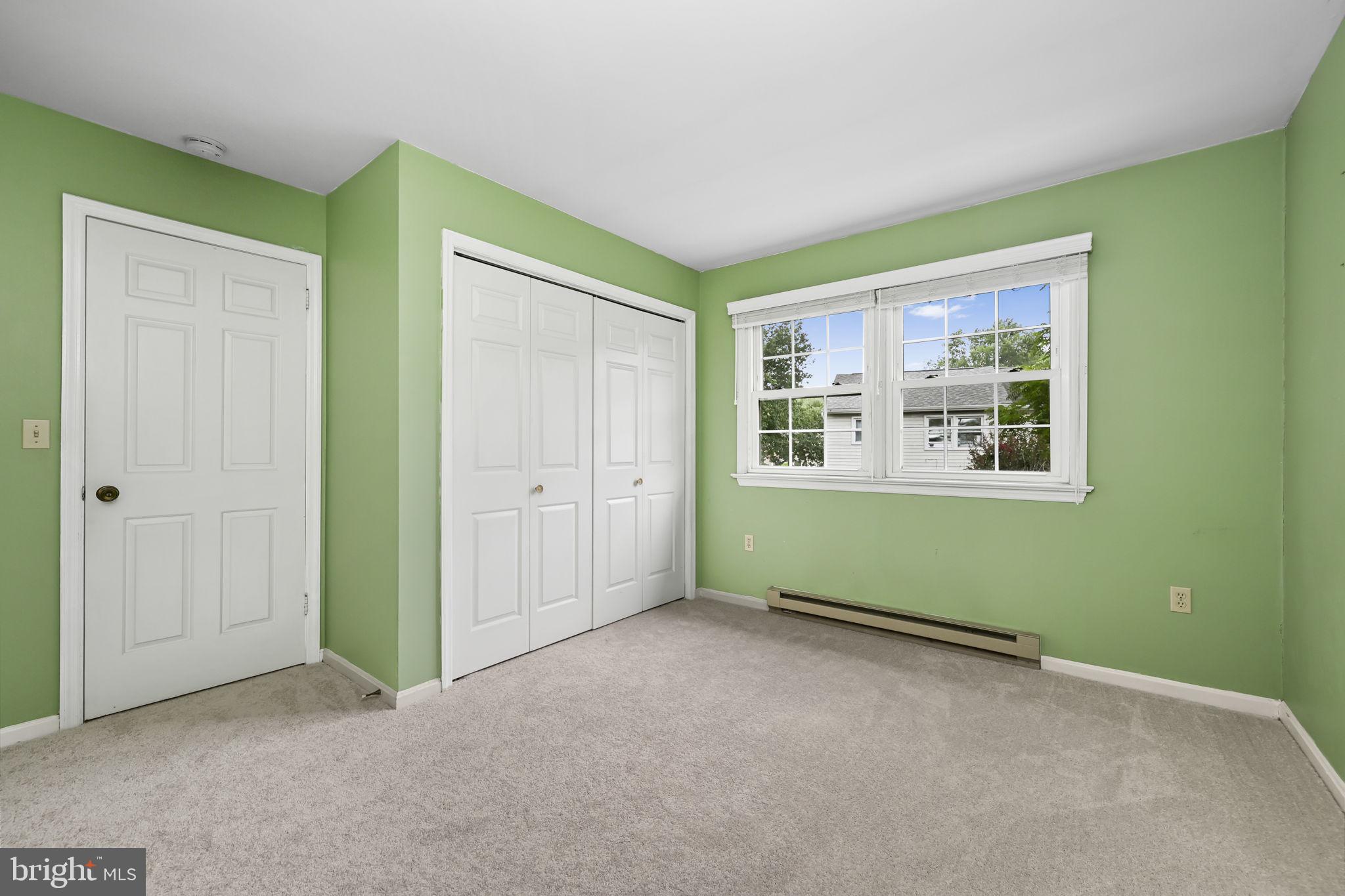 INGLESIDE VILLAGE - Residential
