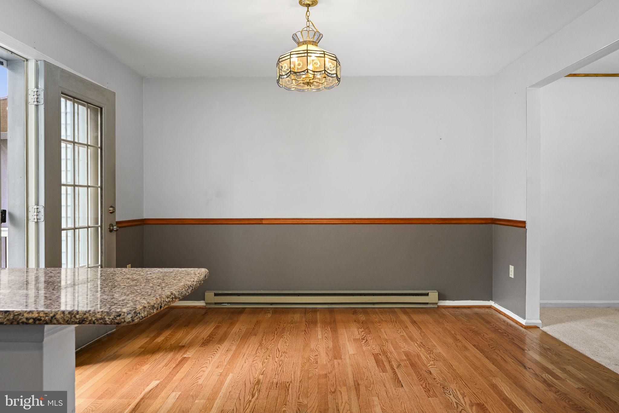 INGLESIDE VILLAGE - Residential