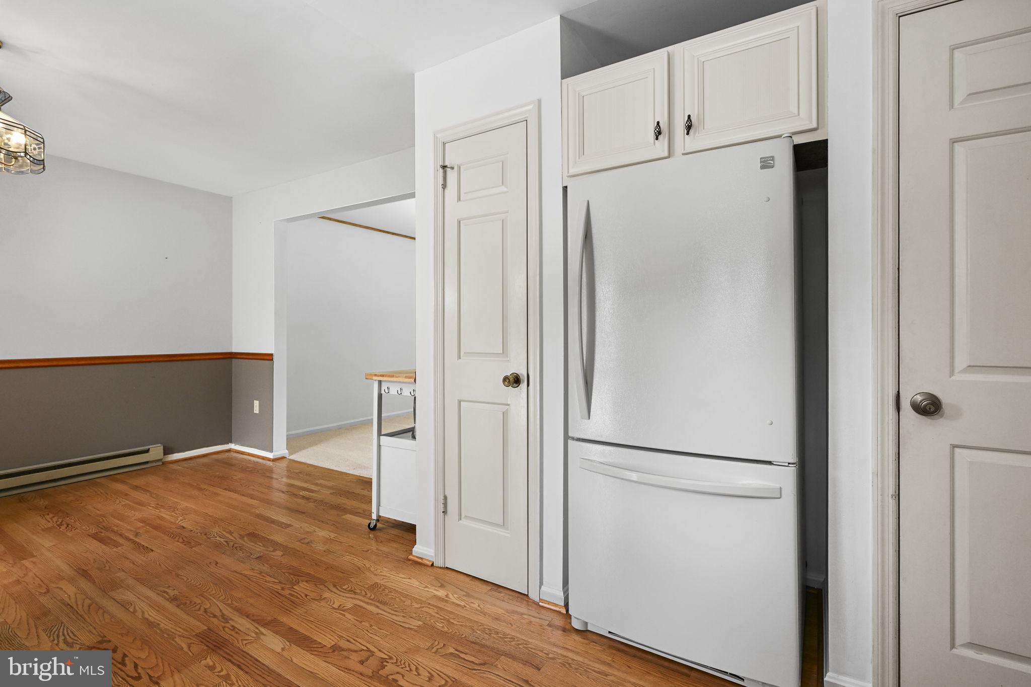 INGLESIDE VILLAGE - Residential