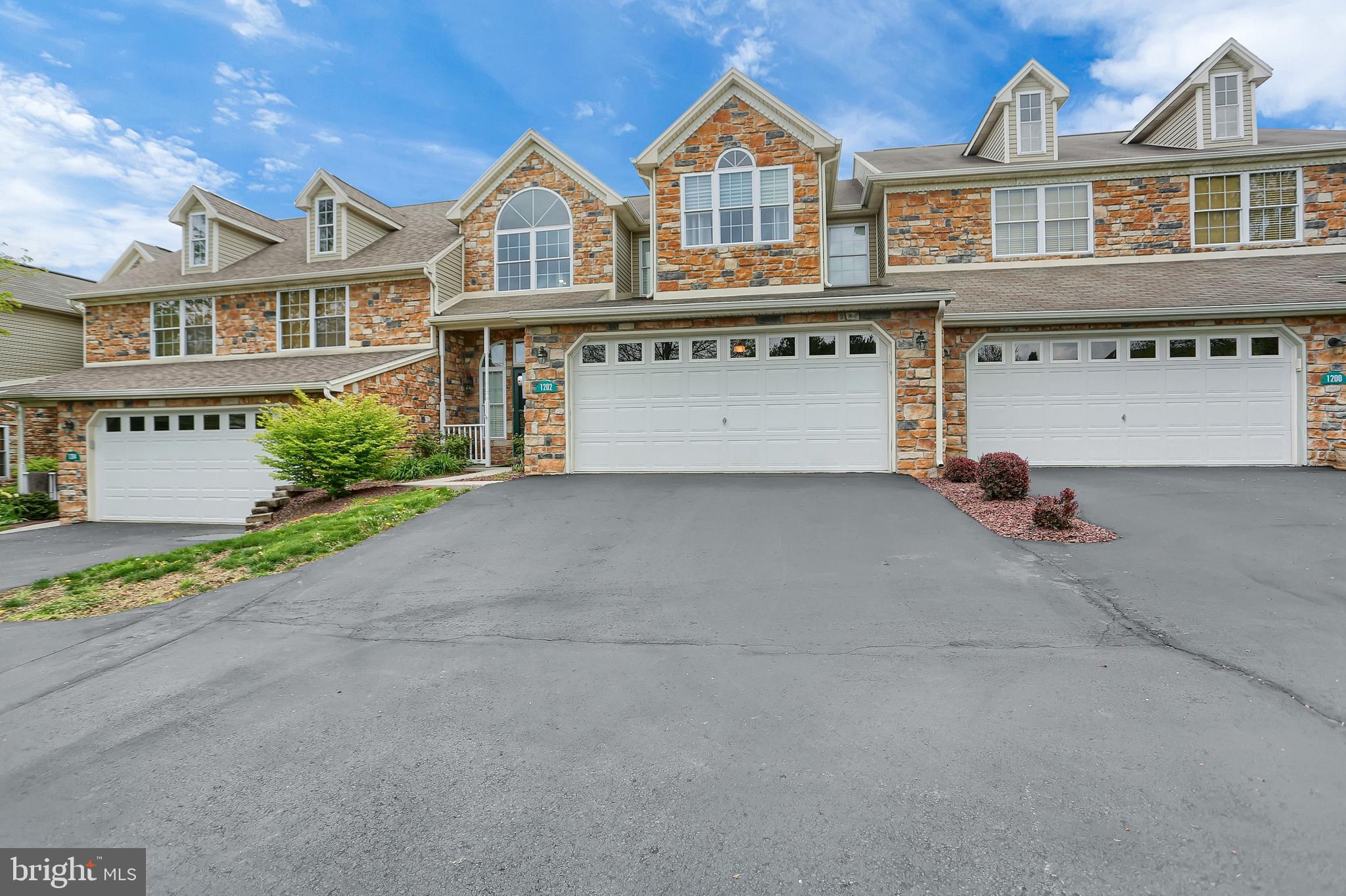 BENT CREEK CROSSING - Residential