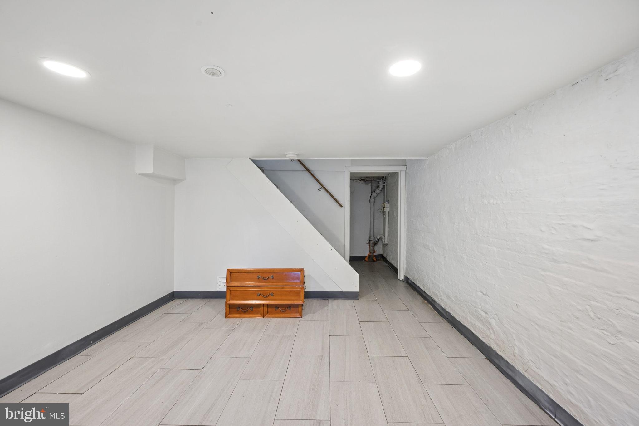 HIGHLANDTOWN - Residential