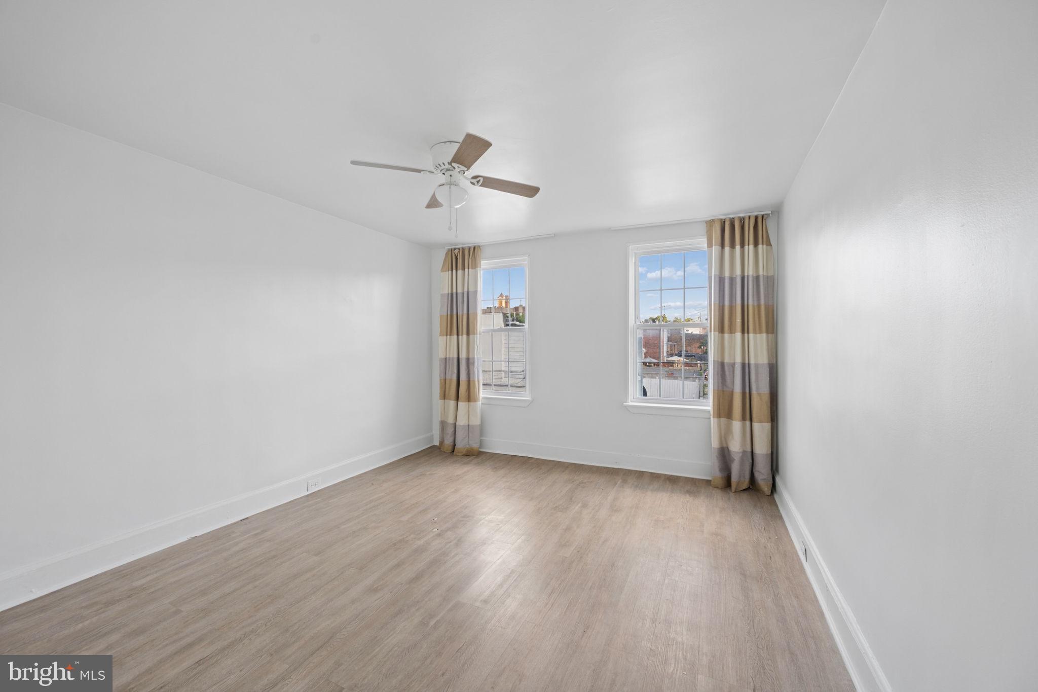 HIGHLANDTOWN - Residential