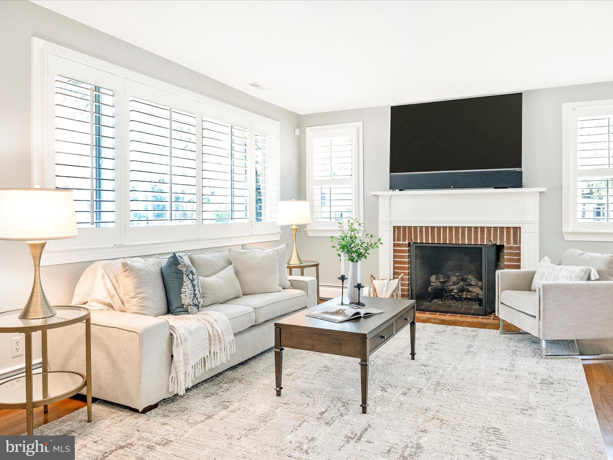 THORNLEIGH - Residential