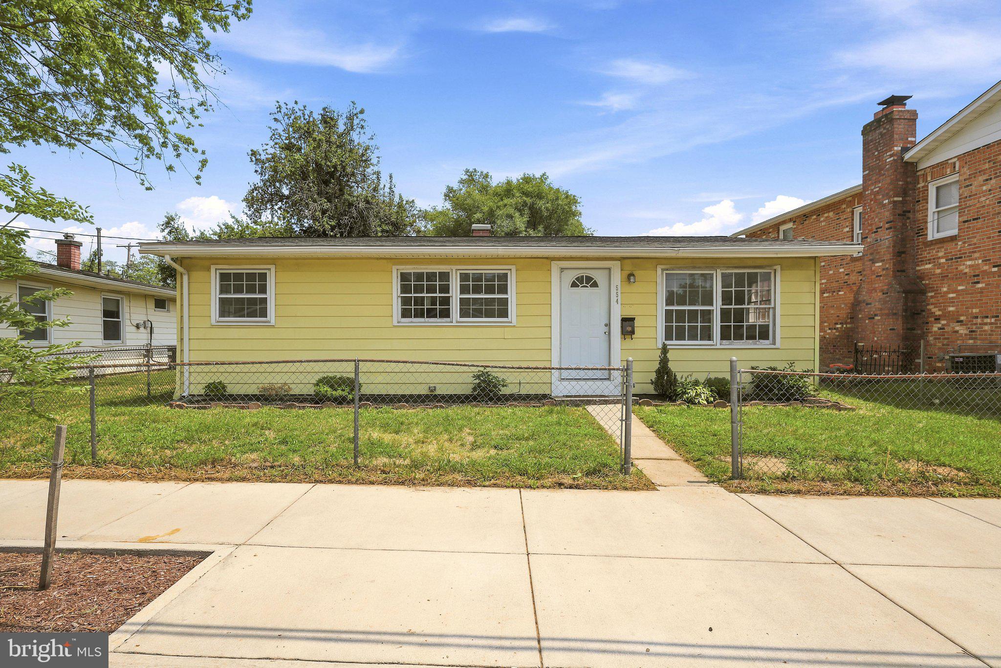 Conveniently located in the heart of the City of Winchester, this charming home is just a short walk to the shops, restaurants, entertainment, and events of historic Old Town Winchester. Offering 3 bedrooms and 1 full bath, the home features an eat-in kitchen, a fenced backyard, and a storage shed for added convenience. Ready for your personal touches, this property offers an excellent opportunity to update and make it your own while enjoying all the conveniences of city living. Whether you're looking for a primary residence or an investment opportunity, this home has plenty of potential in a sought-after location. Property is being sold AS IS.