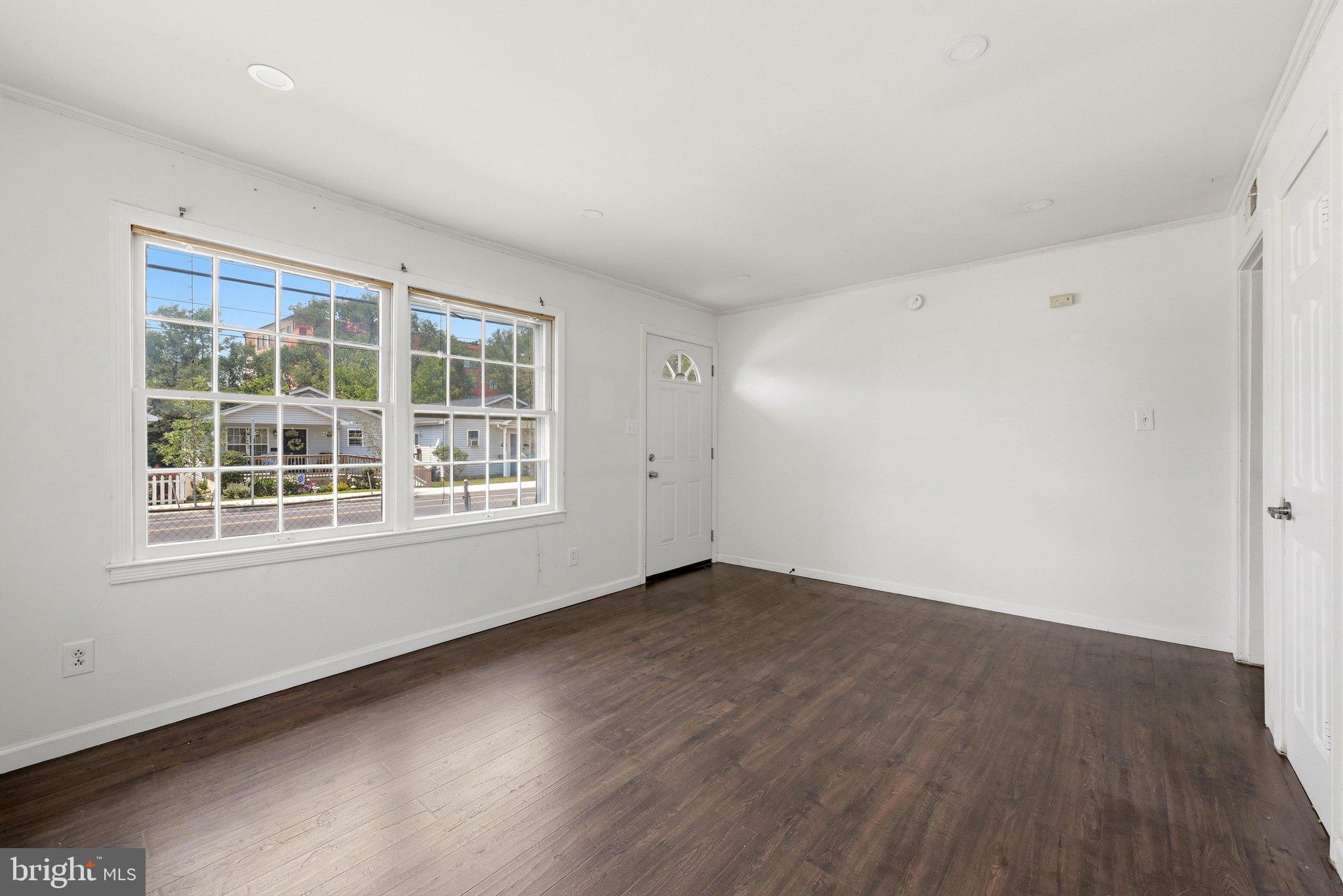 LIBERTY HEIGHTS - Residential