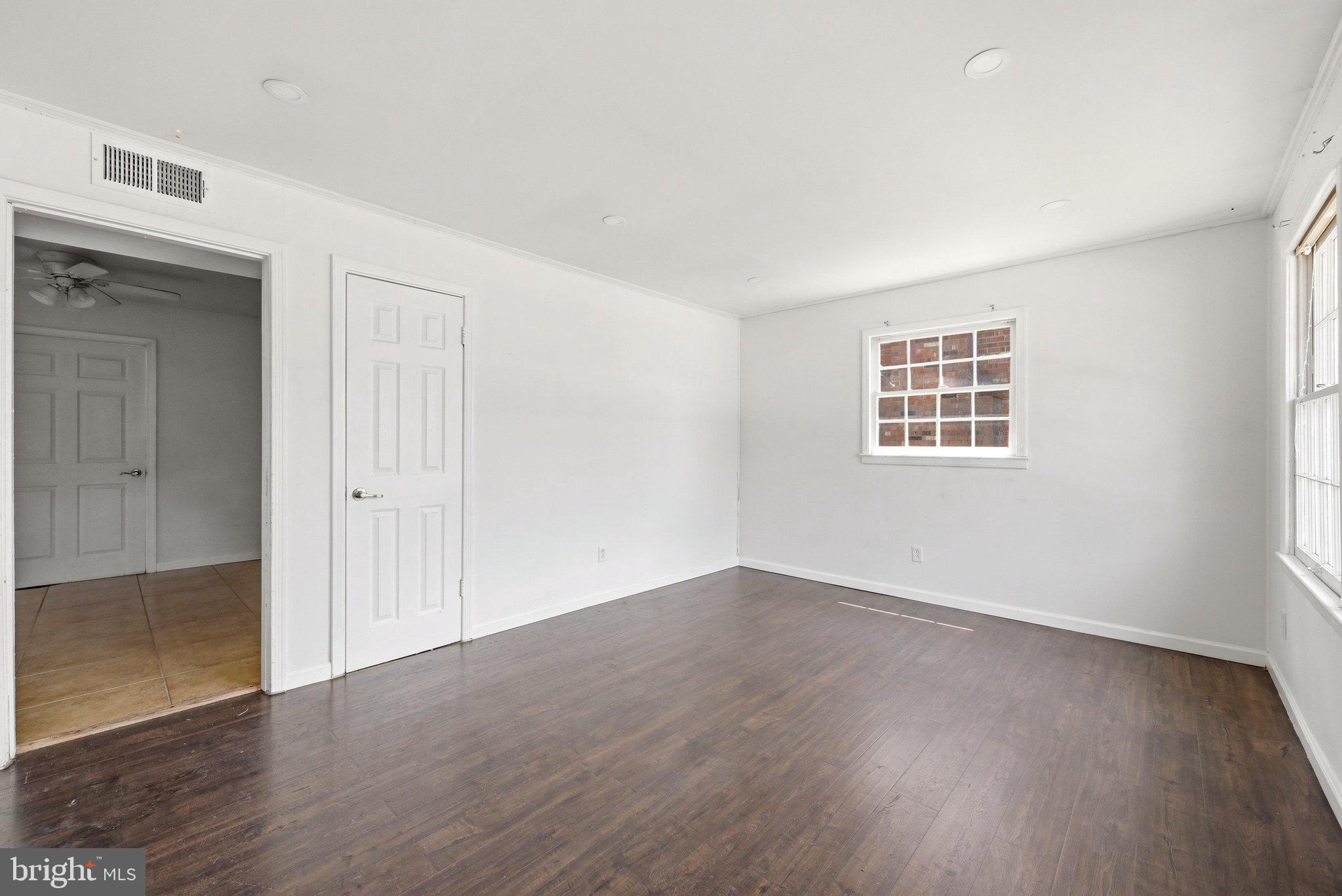 LIBERTY HEIGHTS - Residential