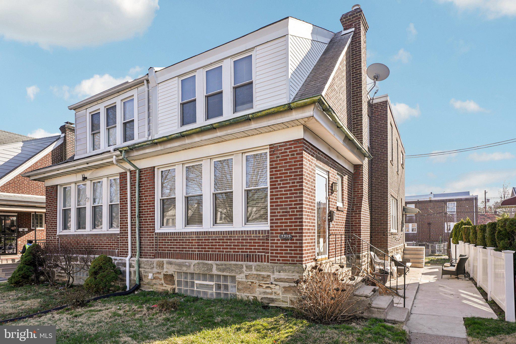 CASTOR GARDENS - Residential