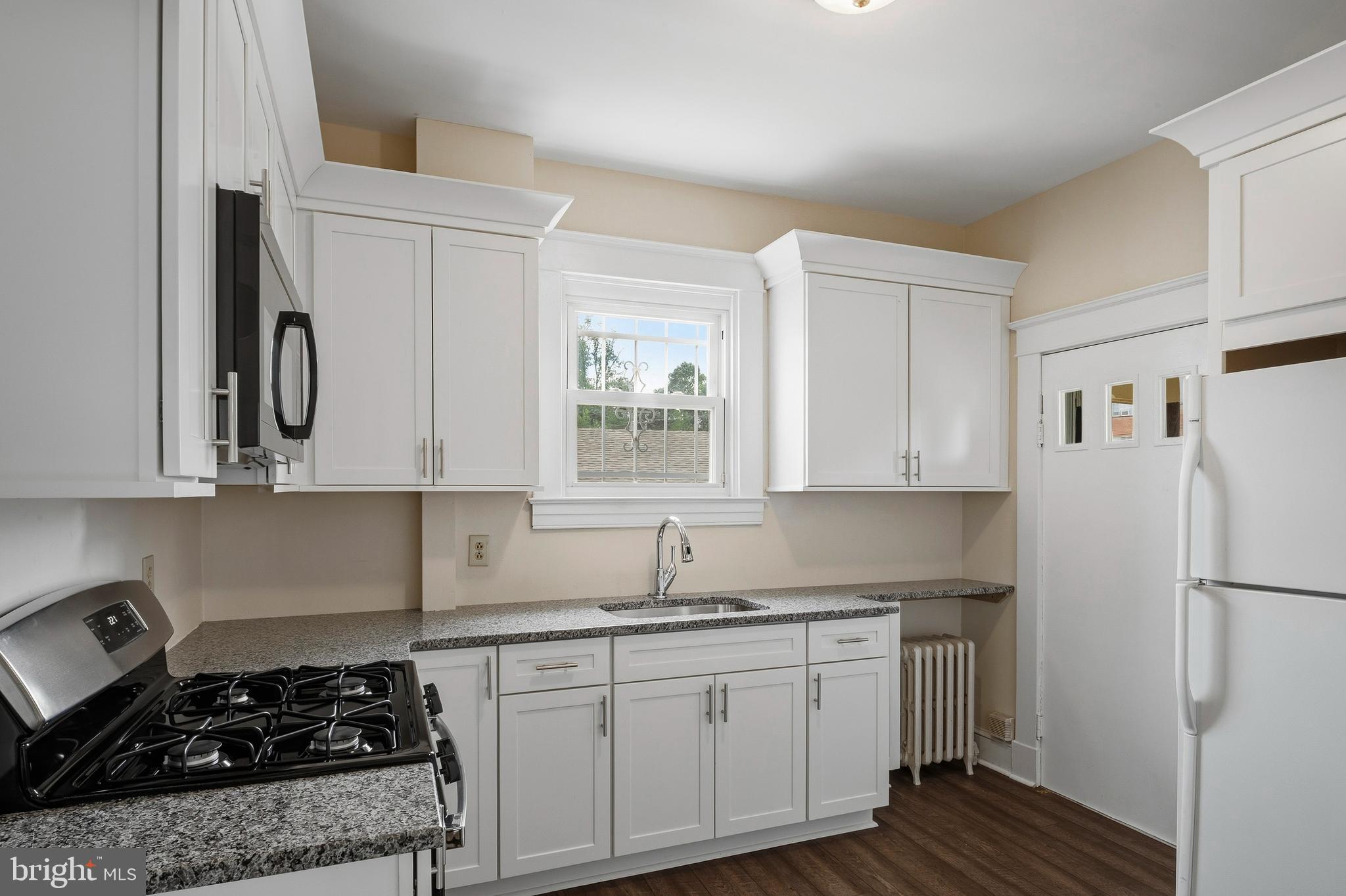 RIDGEWOOD - Residential