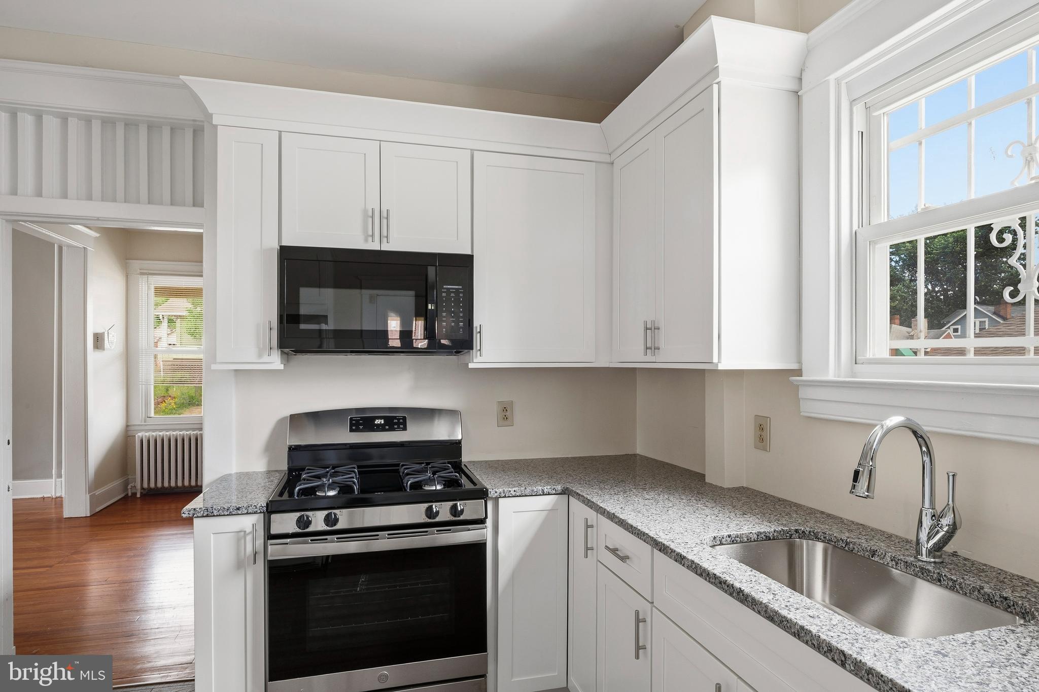 RIDGEWOOD - Residential