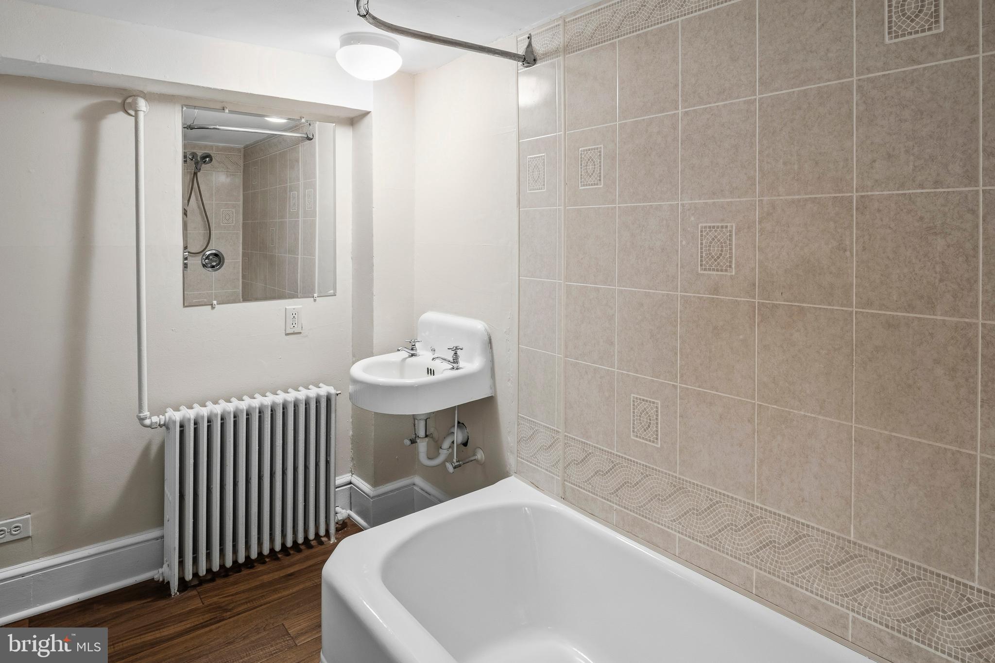 RIDGEWOOD - Residential
