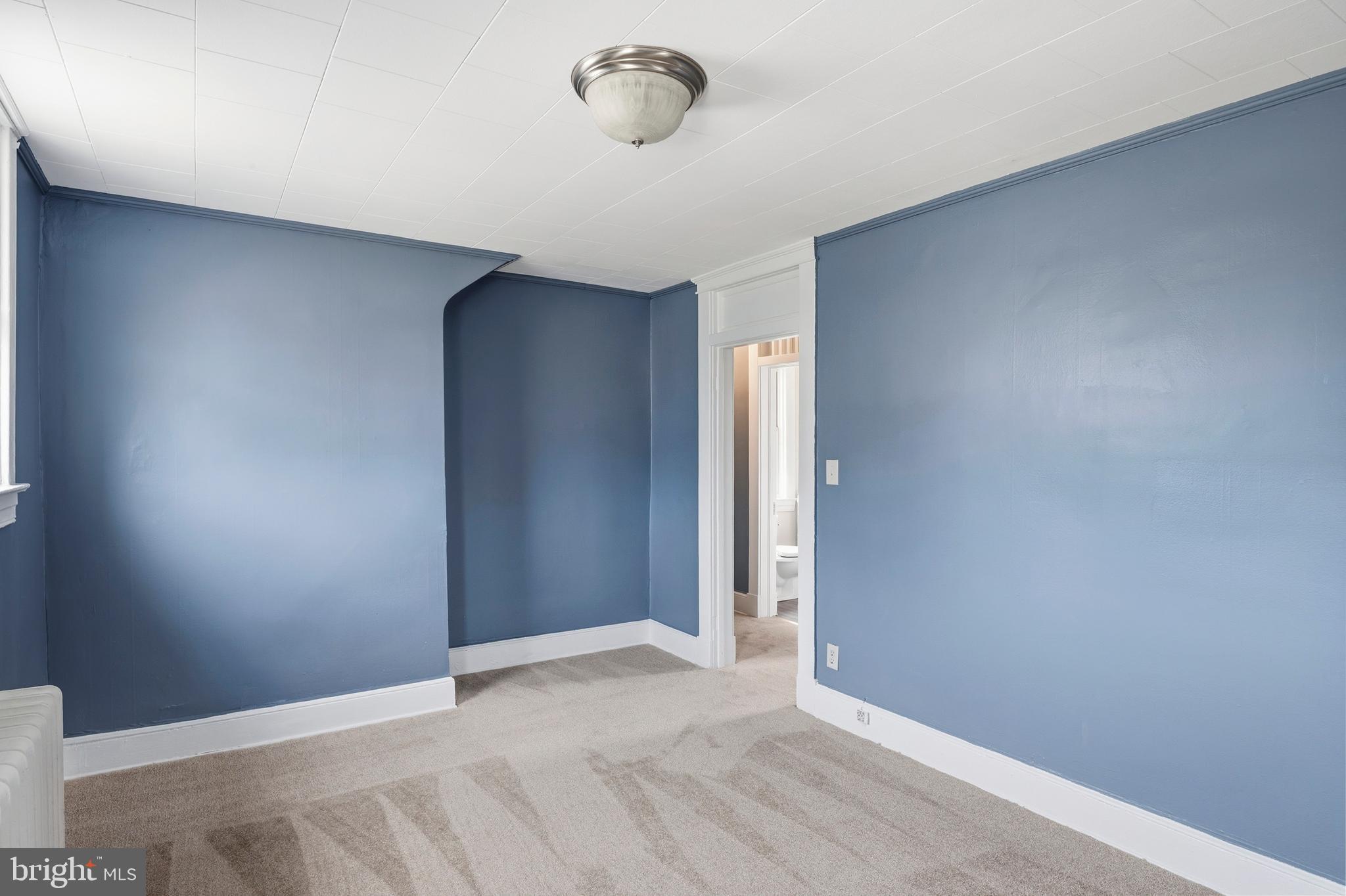 RIDGEWOOD - Residential