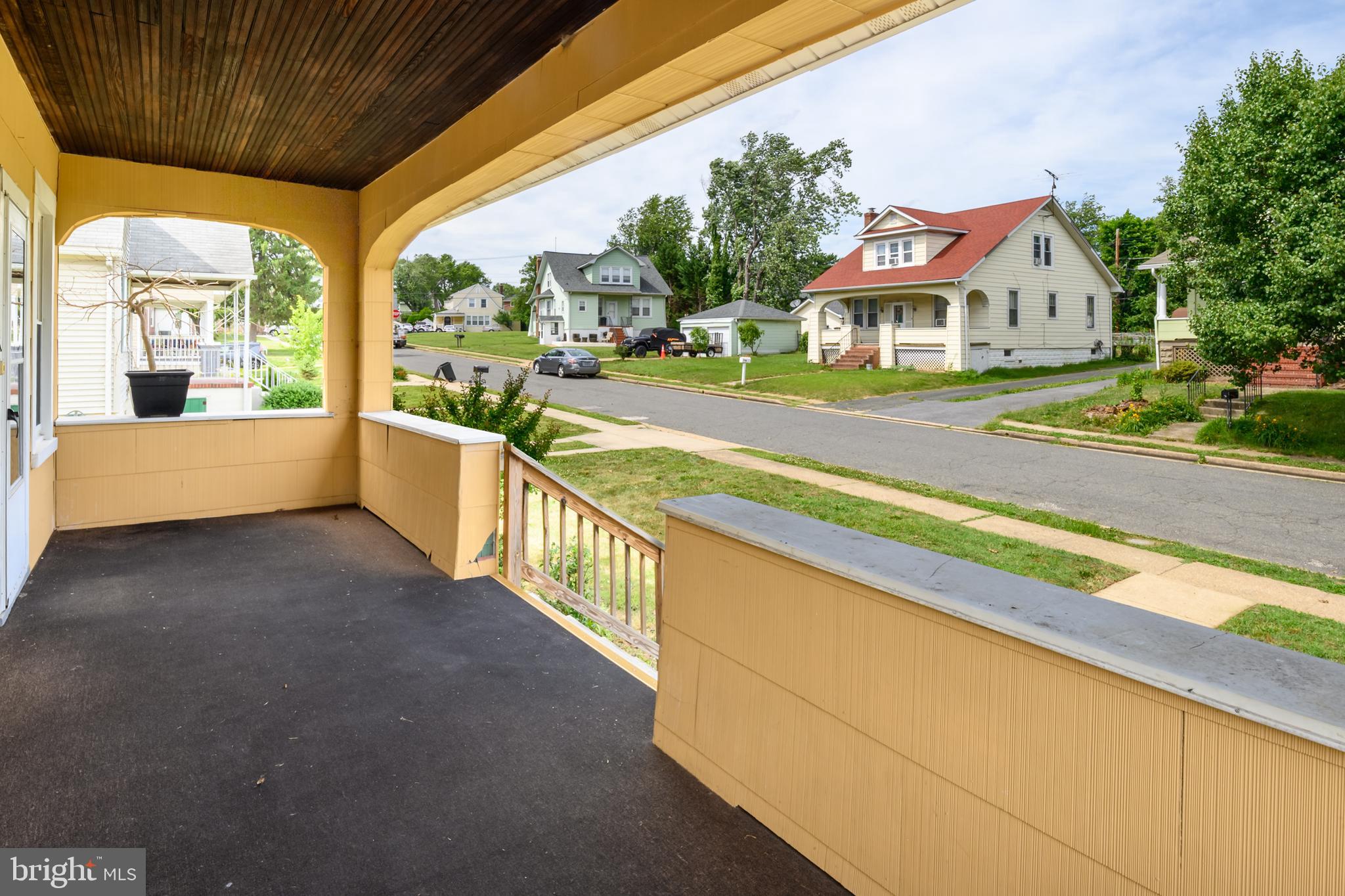 RIDGEWOOD - Residential