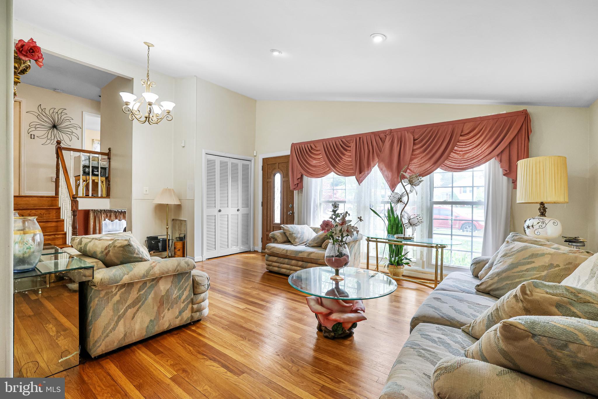 GREENWOOD KNOLLS - Residential