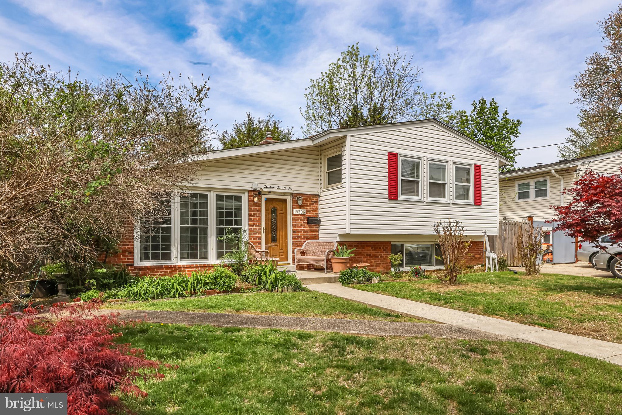 GREENWOOD KNOLLS - Residential