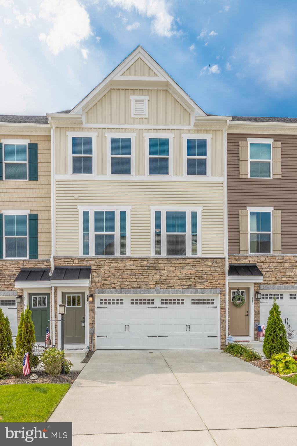Lake Frederick is one of the most scenic communities in the Northern Shenandoah Valley. Built in 2019, this well appointed 3 bedroom, 2.5 bath and 2 car garage townhouse has it all.   You'll love the open floor plan on the main level. The kitchen is a home cook's dream with Espresso cabinets, large center island, pendant lighting, granite counters, tile backsplash, pantry, stainless steel appliances & gas cooking. Step out on the composite deck to enjoy tranquil mountain views. On sunny days, utilize the SunSetter powered retractable awning with wind sensor to extend your time relaxing outside. The owner's suite has 2 sinks & a walk-in closet. Both full baths have ceramic tile flooring & linen closets. The laundry is conveniently located on the bedroom level. There are custom blinds throughout and 9' ceilings on the main & upper levels. On the lower level, there is a spacious recreation room with luxury vinyl plank flooring. The fenced backyard with patio is ready. Comcast internet & 2 WiFi networks ensure that you can work from home or stream your preferred media content.