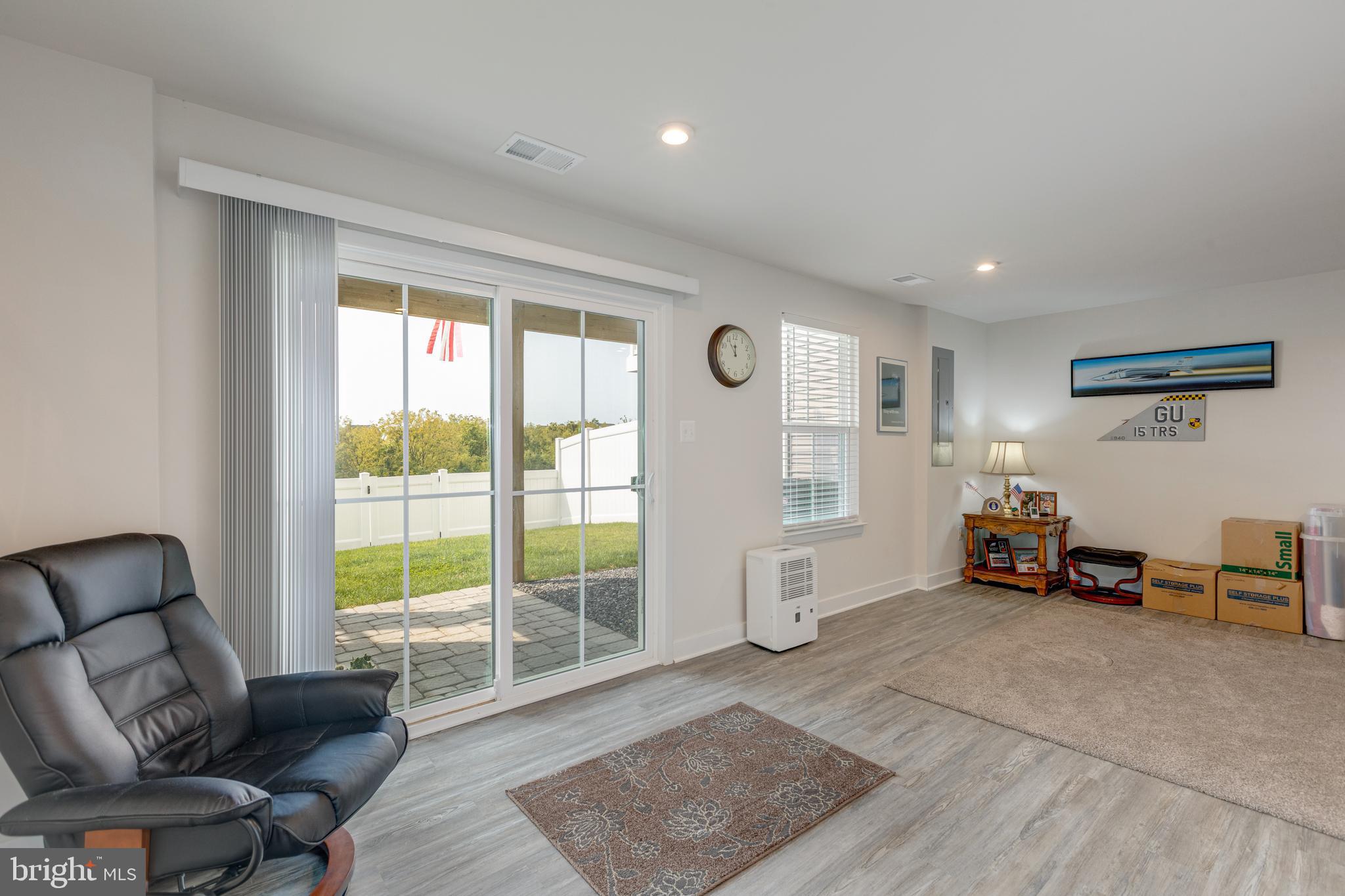 LAKE FREDERICK - Residential Lease