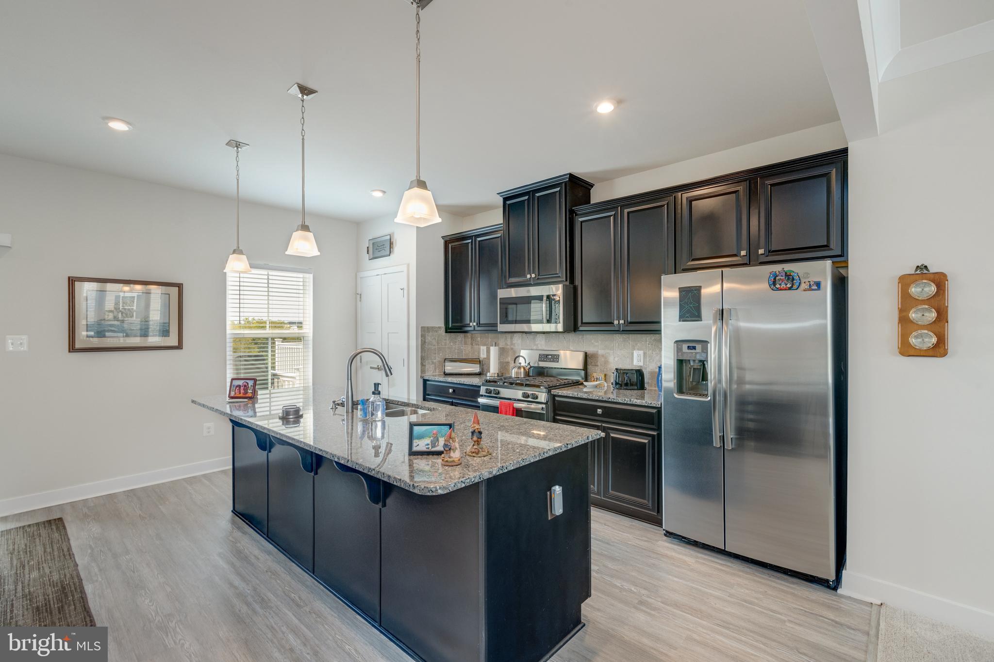 LAKE FREDERICK - Residential Lease